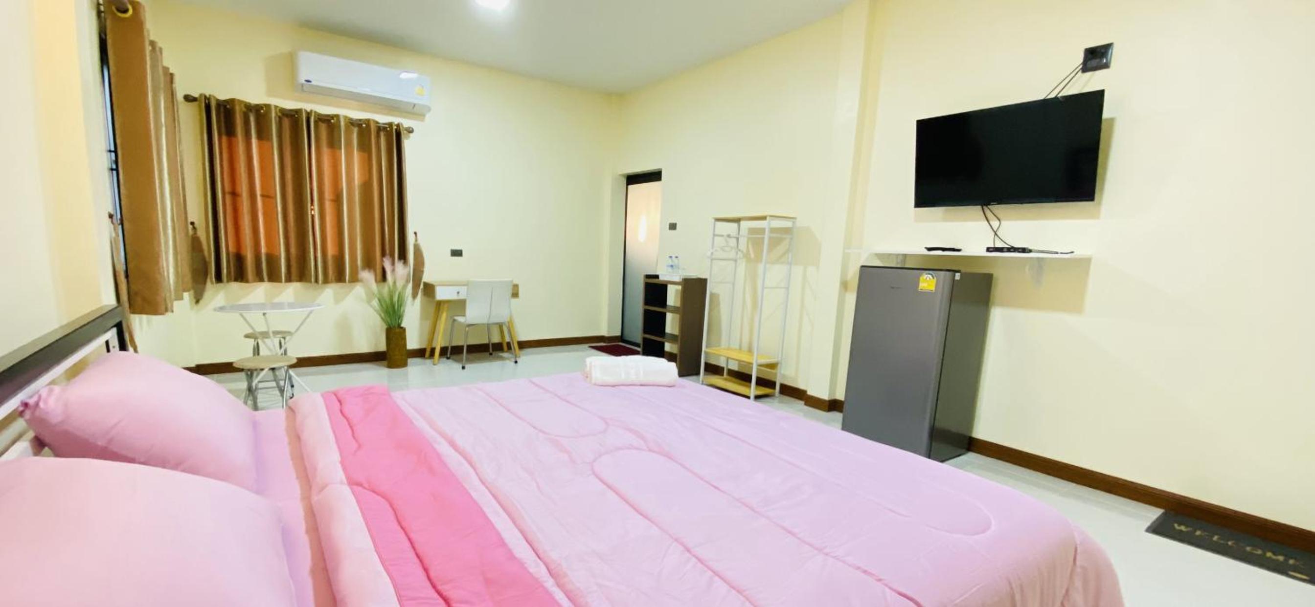King Room with Mountain View - Photo 8