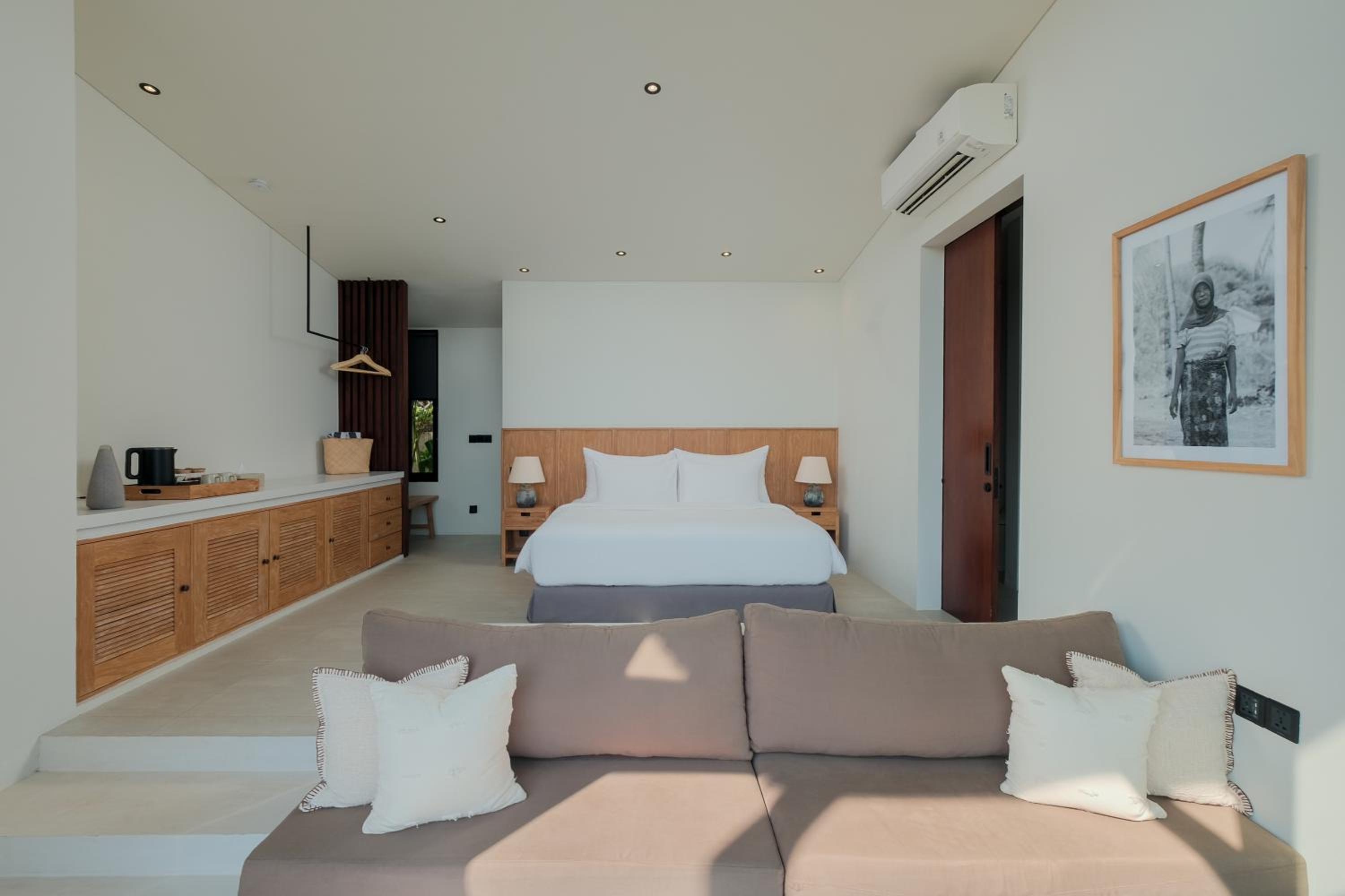 One-Bedroom Villa with Plunge Pool - Photo 1