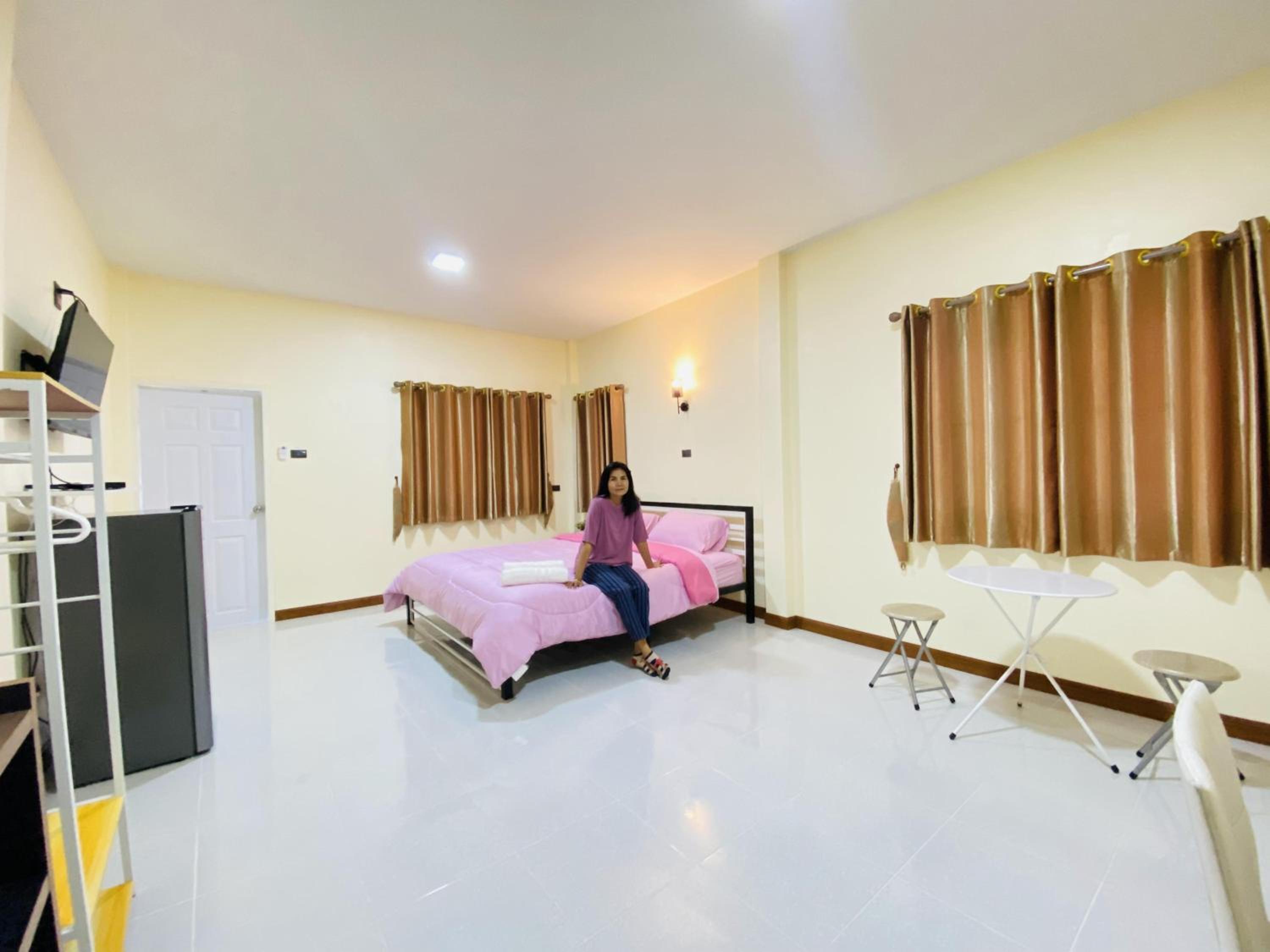 King Room with Mountain View - Photo 7