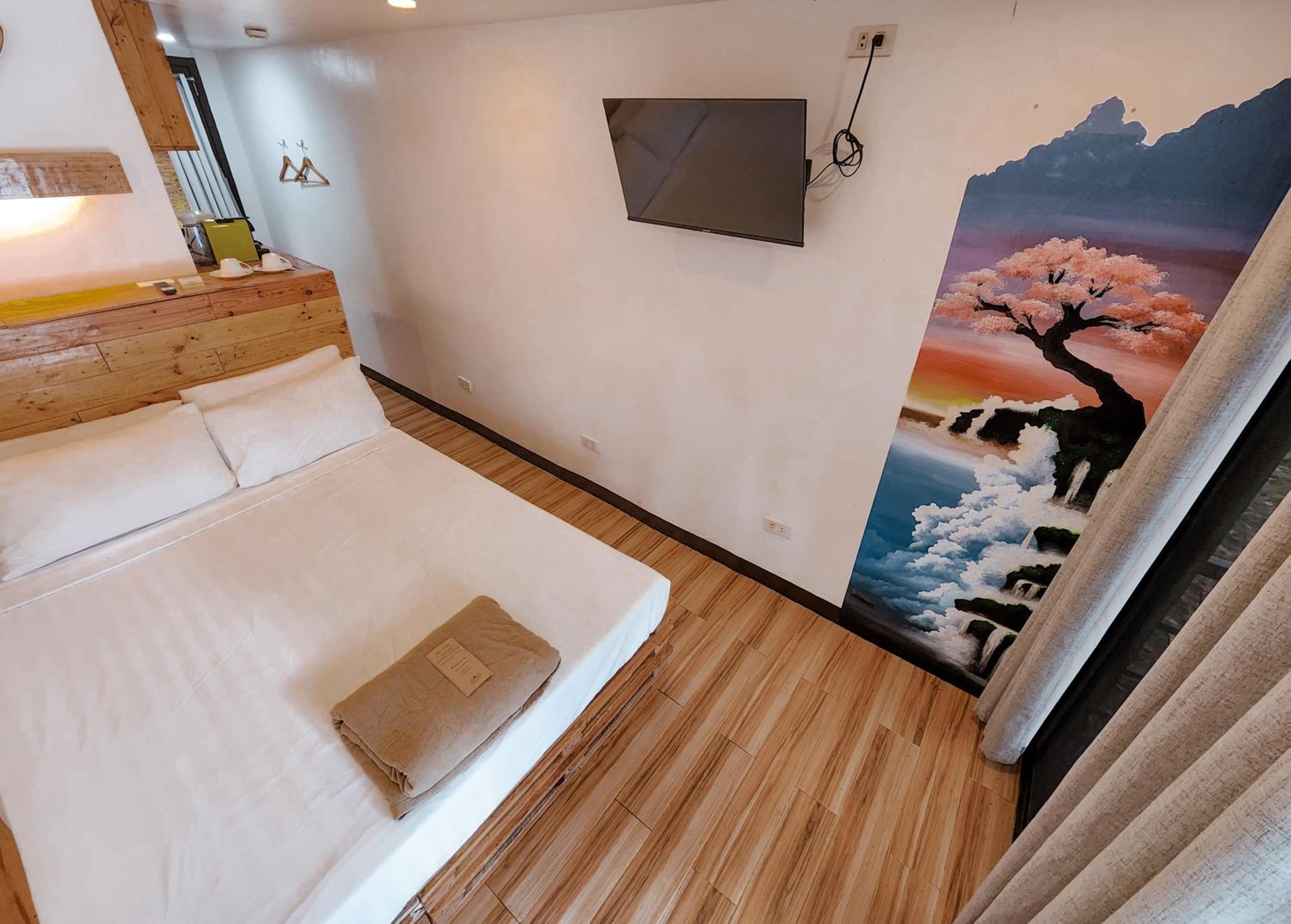 Deluxe Queen Room photo 1