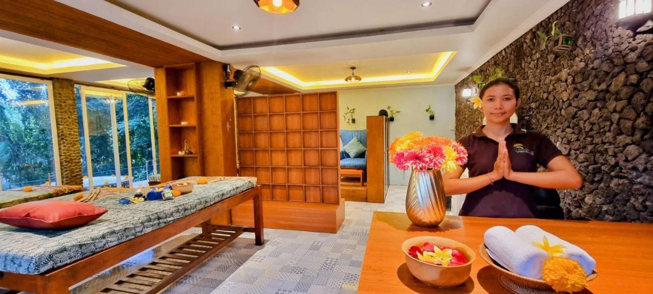 One-Bedroom Villa - Photo 3