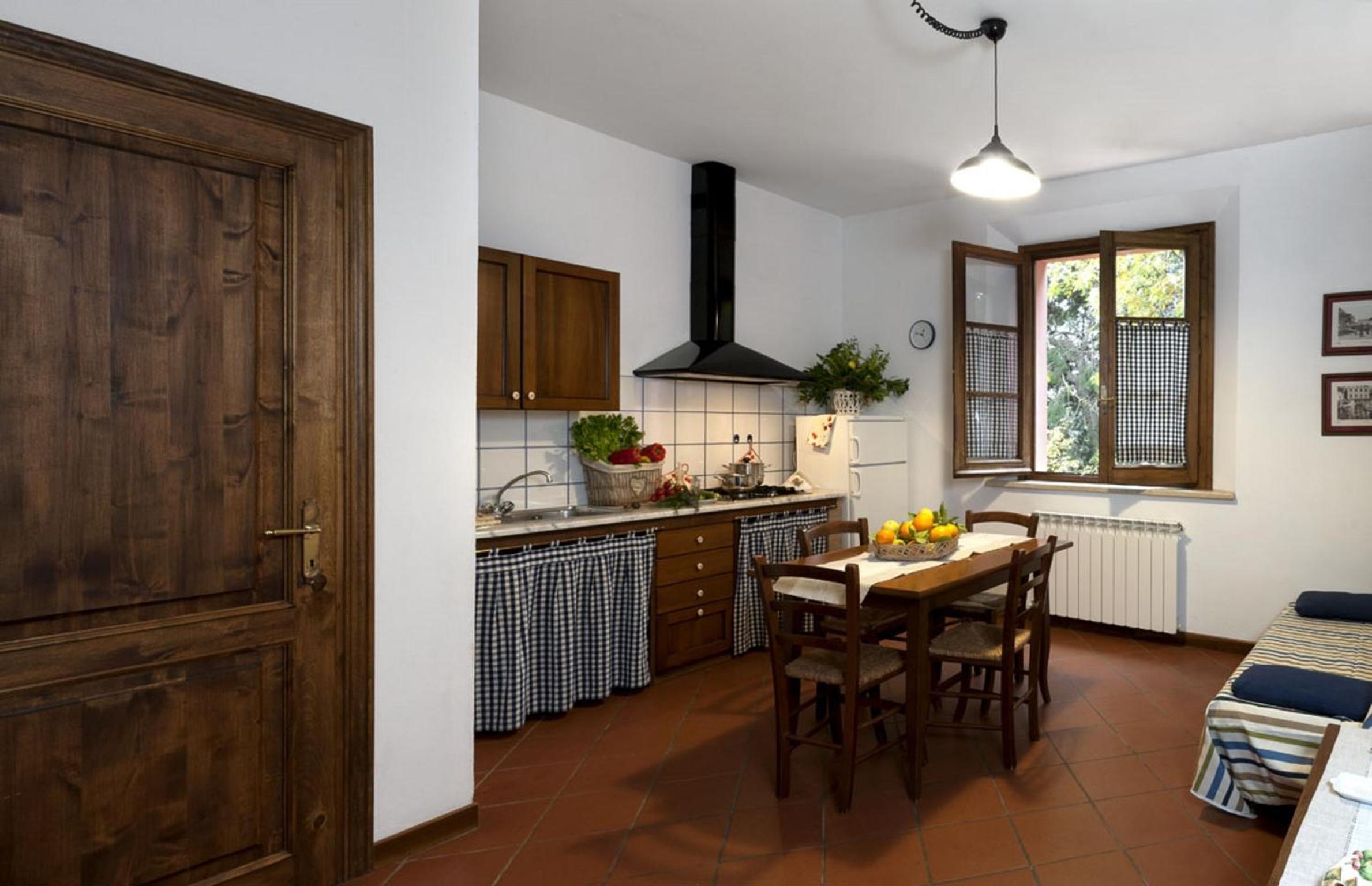 Apartment - Ground Floor photo 3
