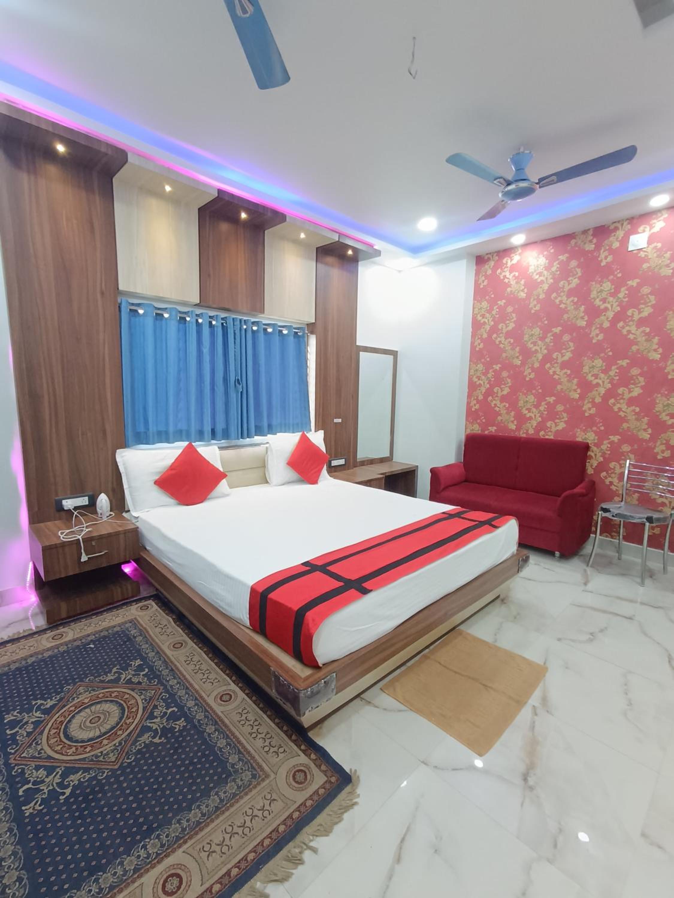 Deluxe Double Room photo 2
