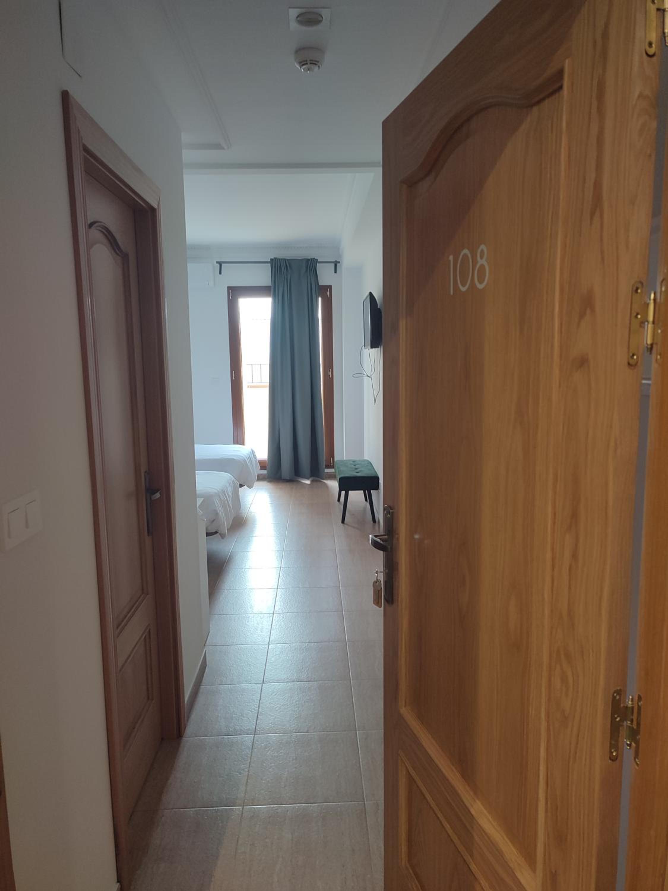 Double or Twin Room with Terrace photo 2
