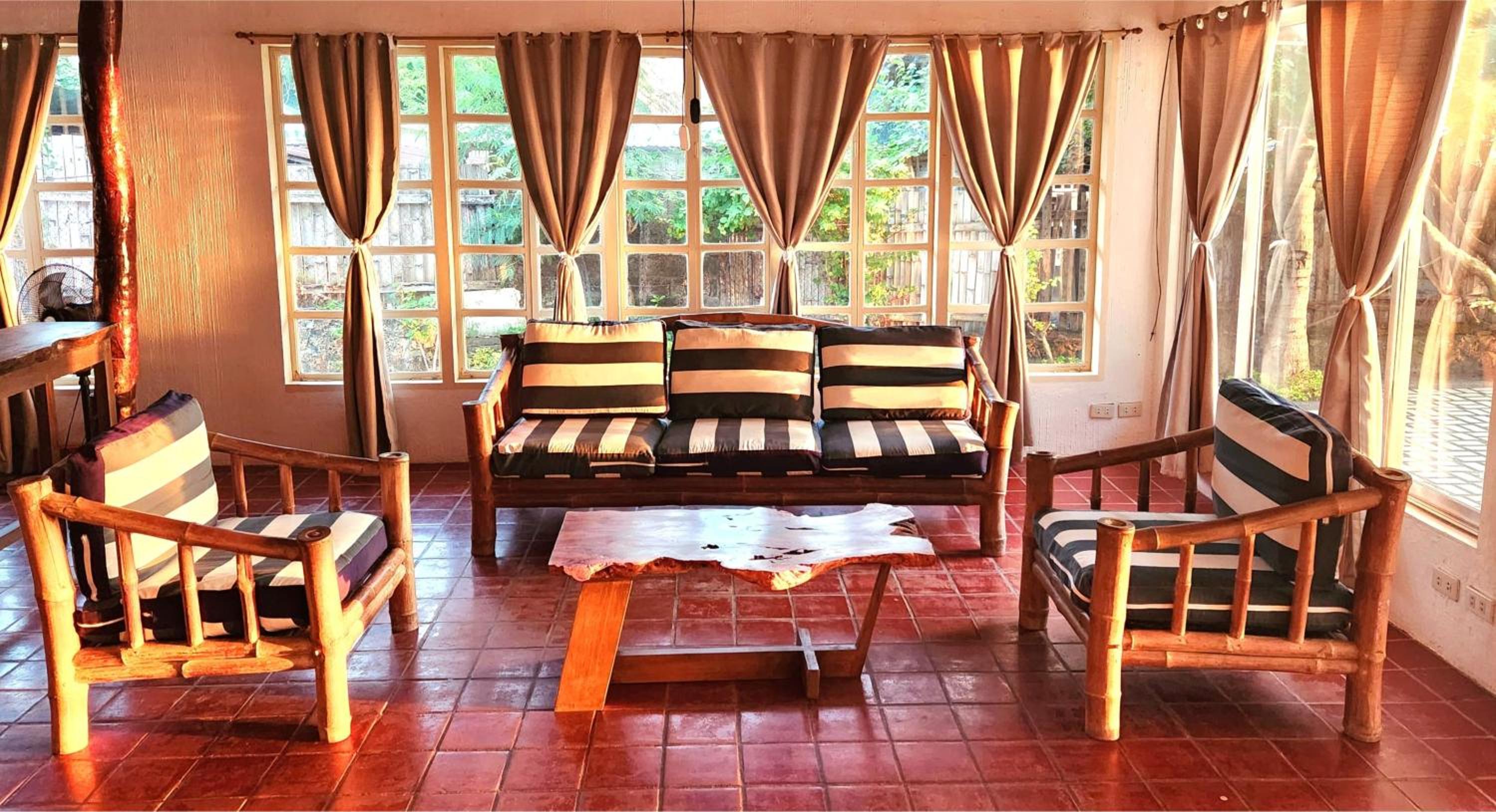 Three-Bedroom House - Photo 11
