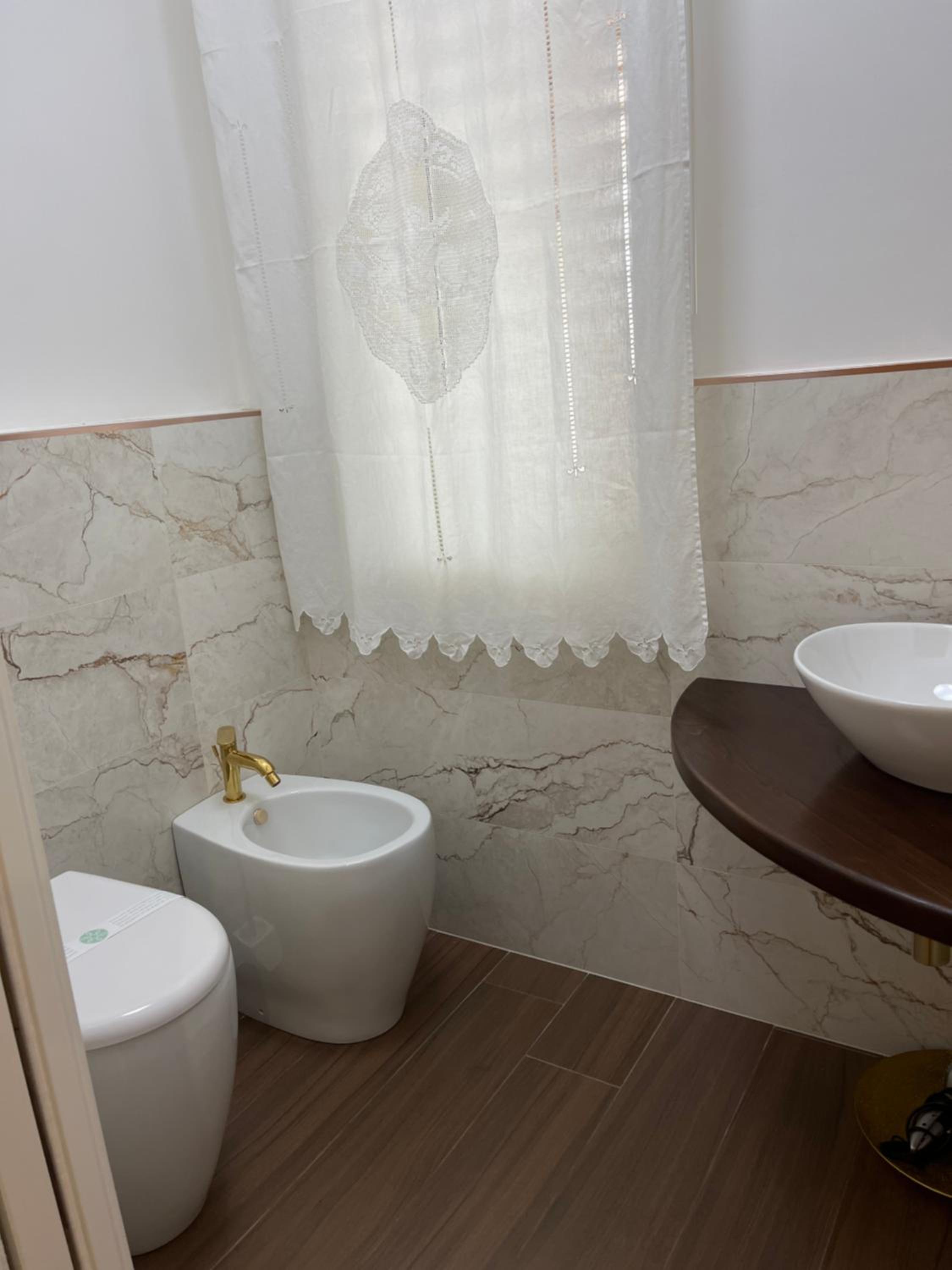 Queen Room with Spa Bath photo 3