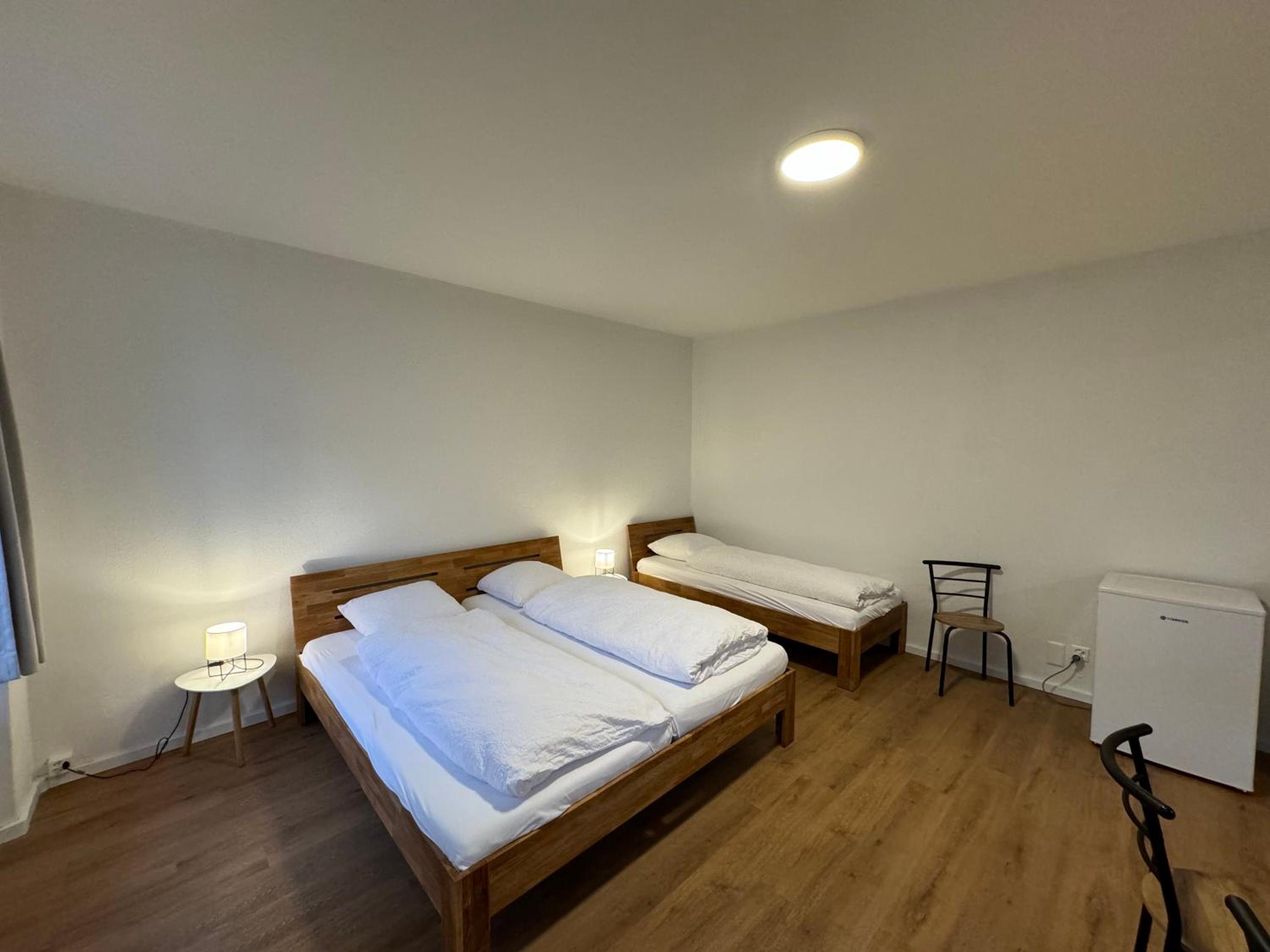 Grindelwald Family Room with Balcony and Shared Bathroom and Shared Kitchen photo 3