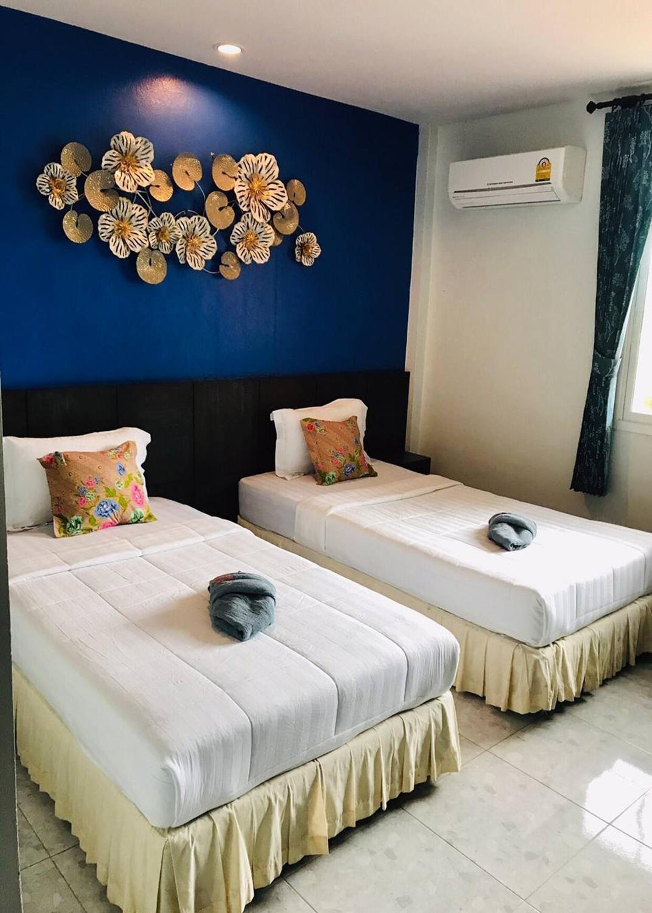 Standard Twin Room photo 1