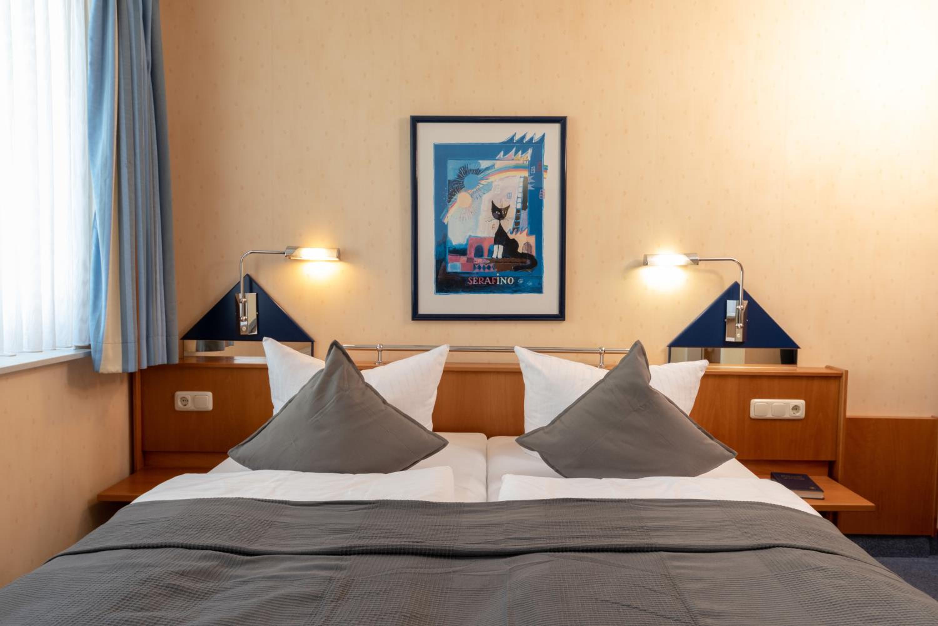 Standard Suite