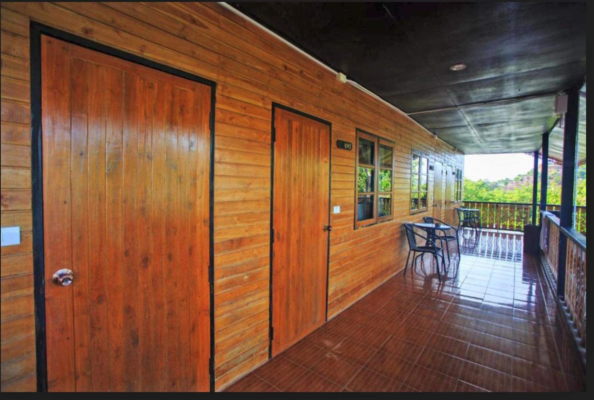 Superior Twin Room with Sea View photo 3