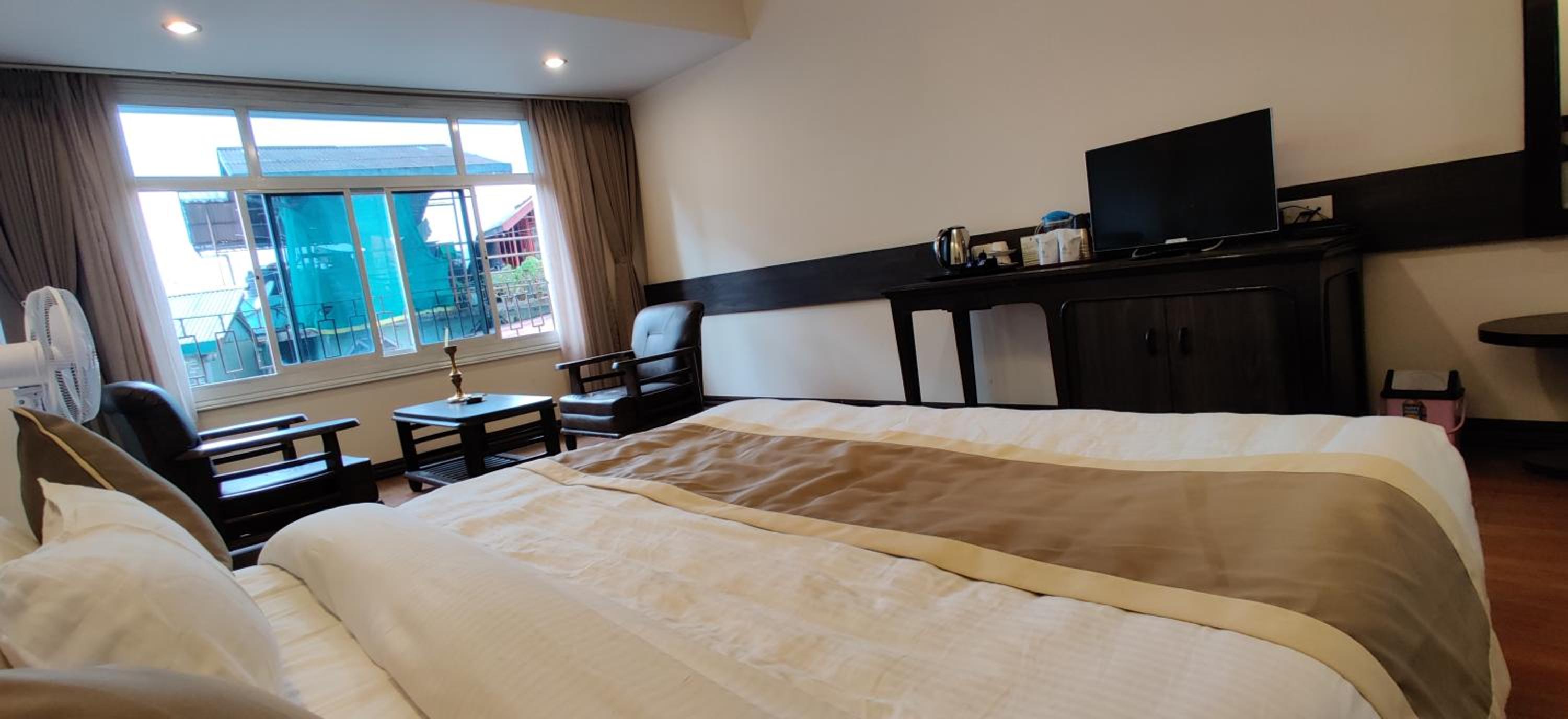 Deluxe Double Room - Photo 2