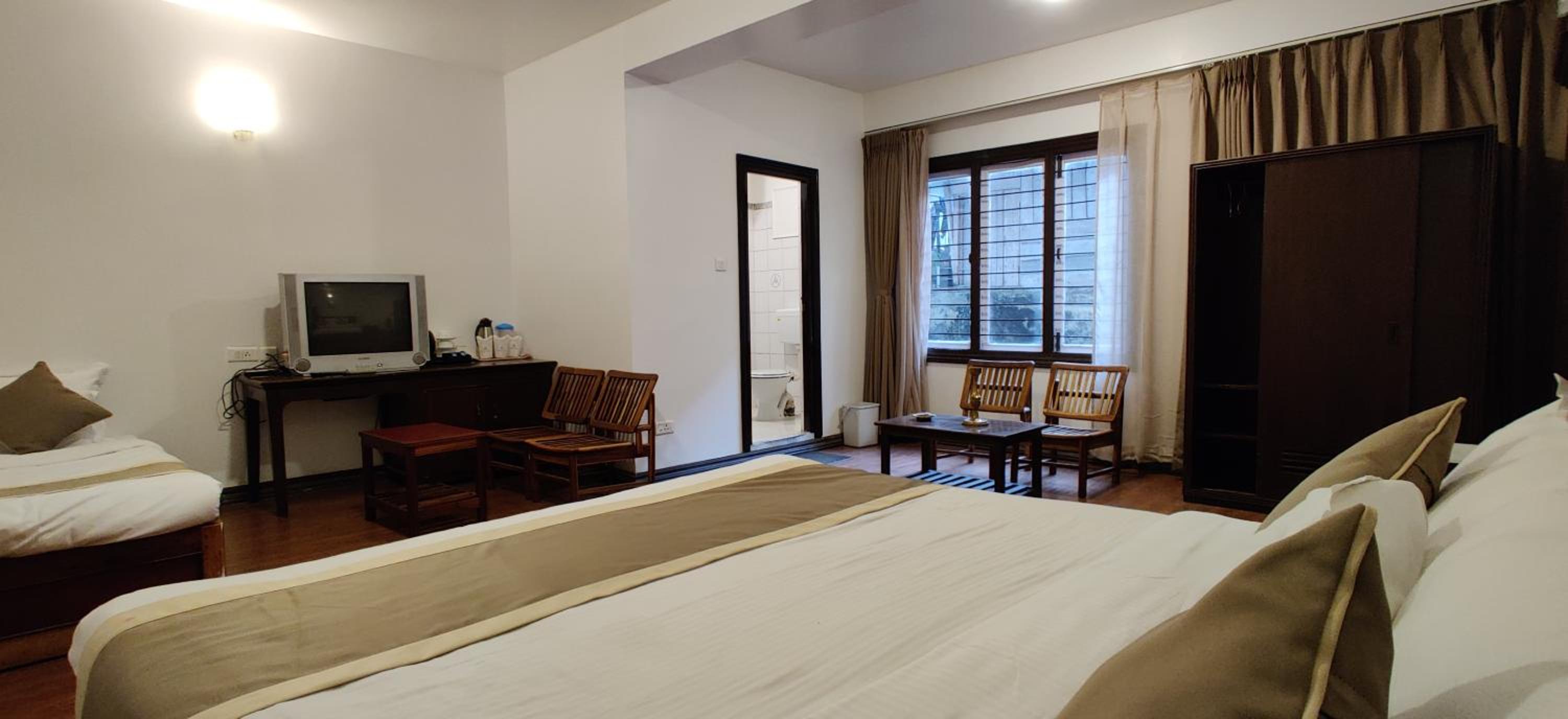 Standard Triple Room - Photo 4