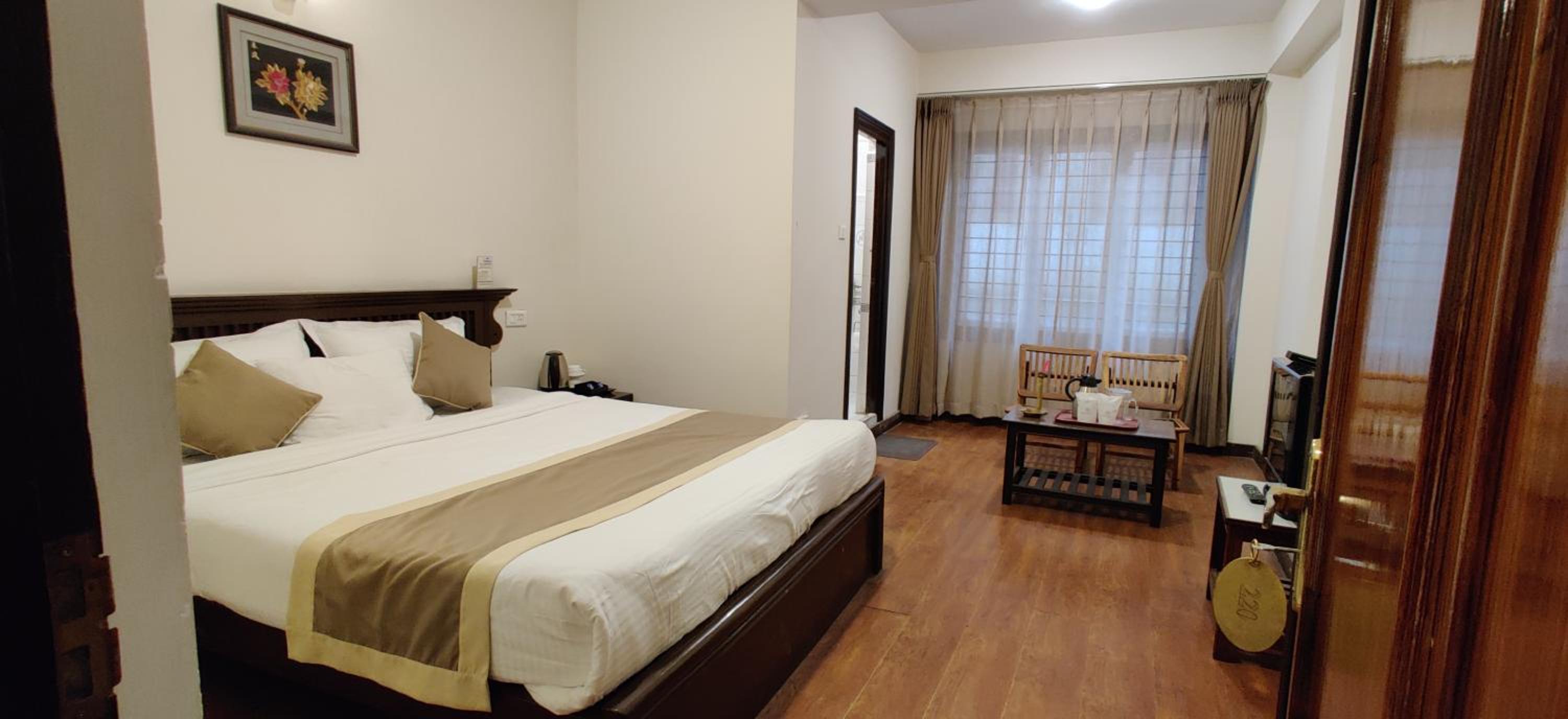 Standard Double Room - Photo 4