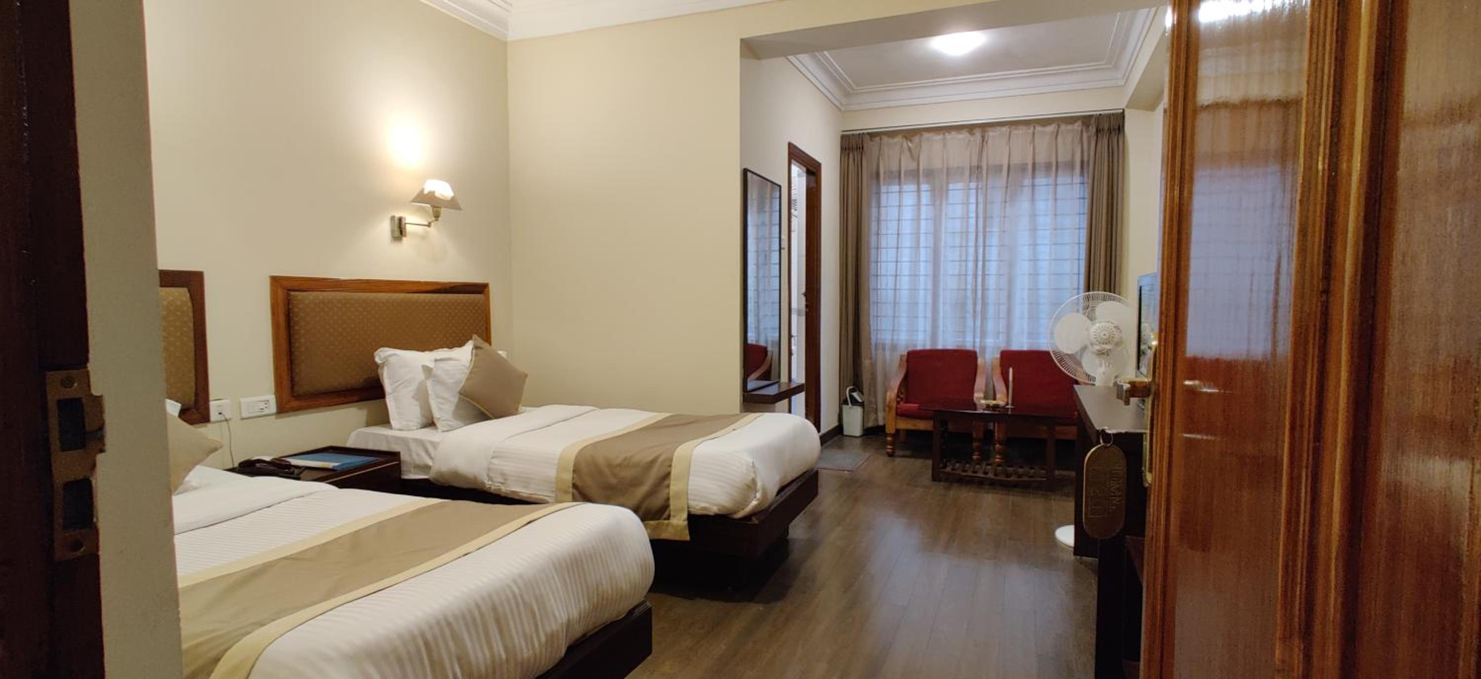 Standard Double Room - Photo 5