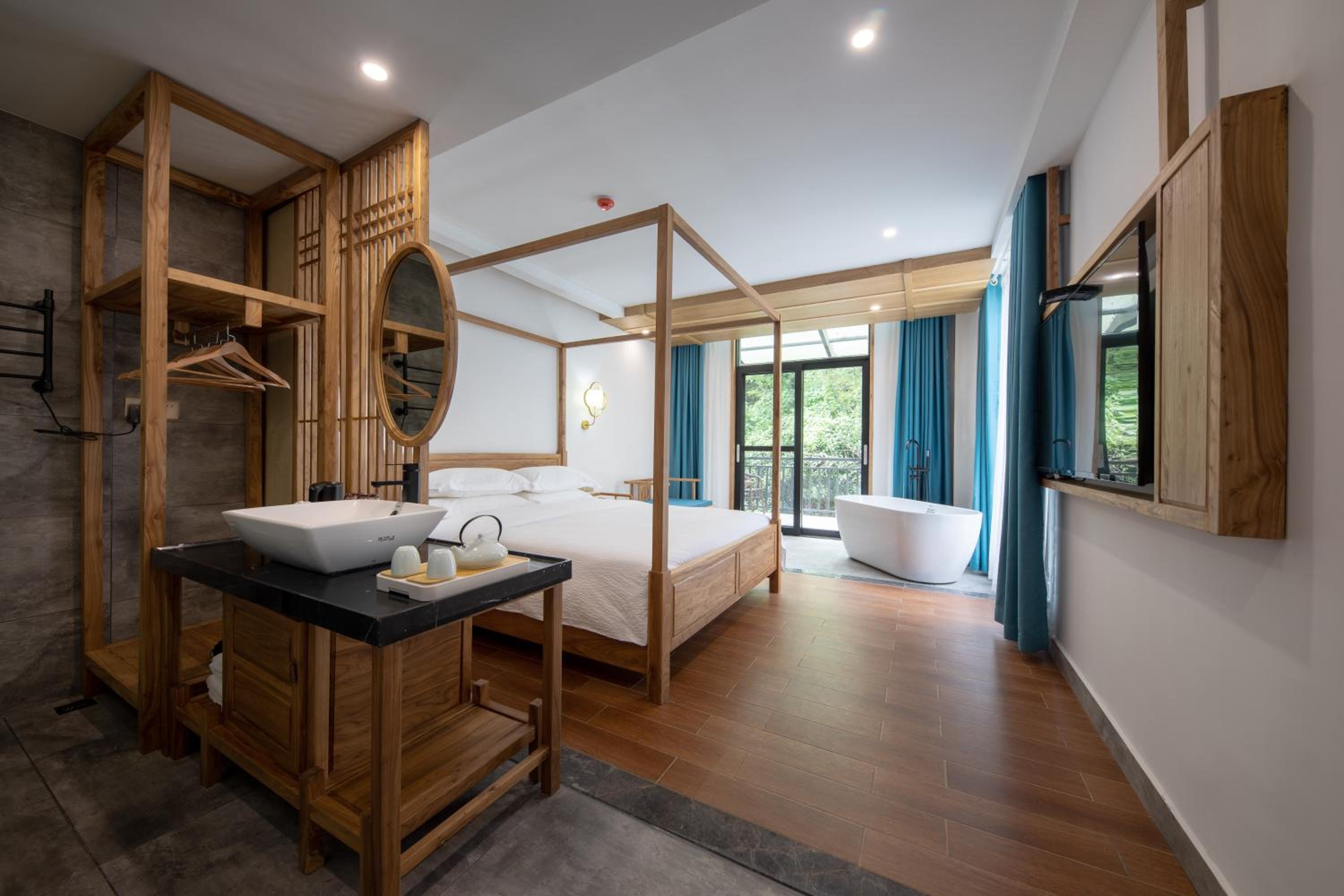 Double Room With Balcony photo 1