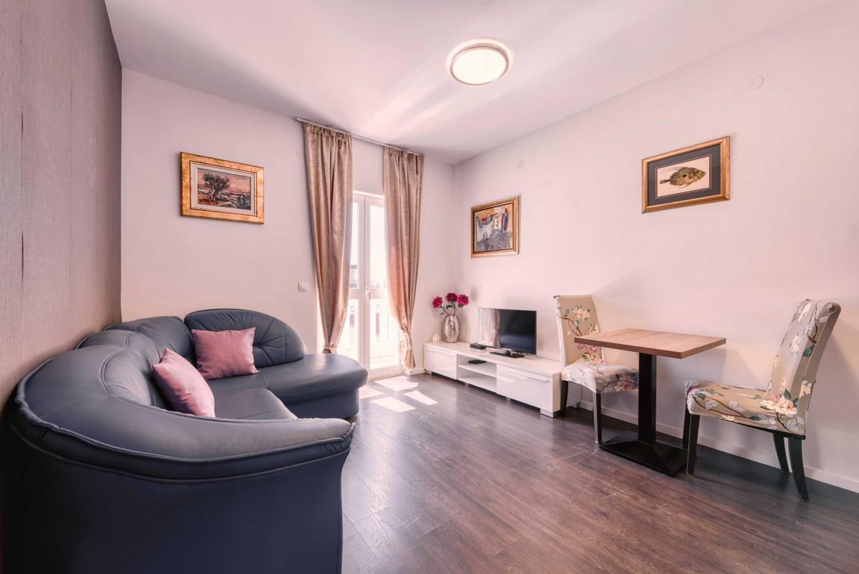 One Bedroom Apartment with Balcony