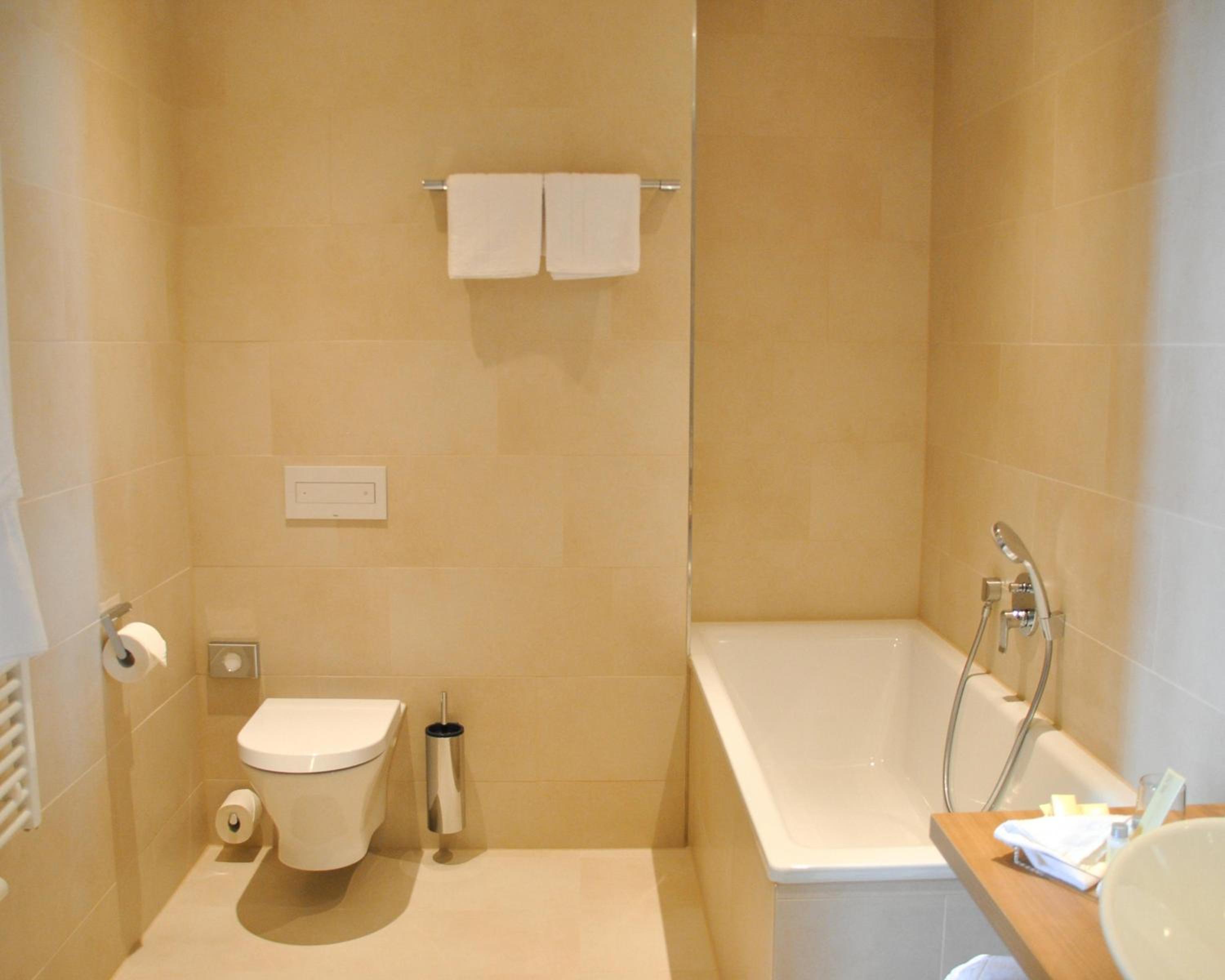 Land Deluxe Double Room with Balcony and Land View (no pets) photo 2
