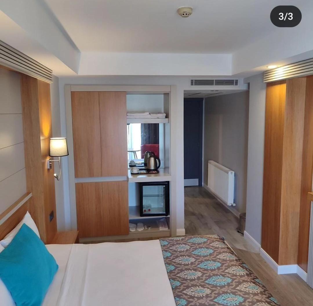 Deluxe Double or Twin Room photo 2