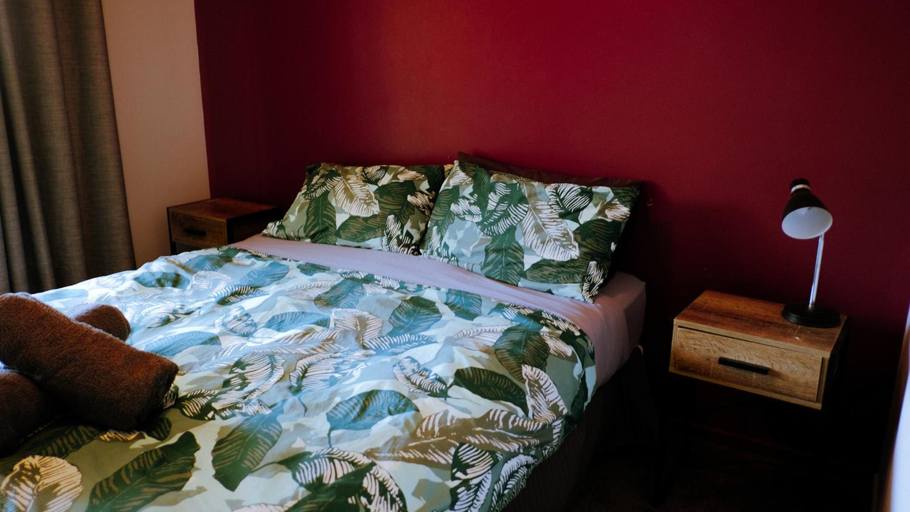 Queen Room with Balcony photo 1