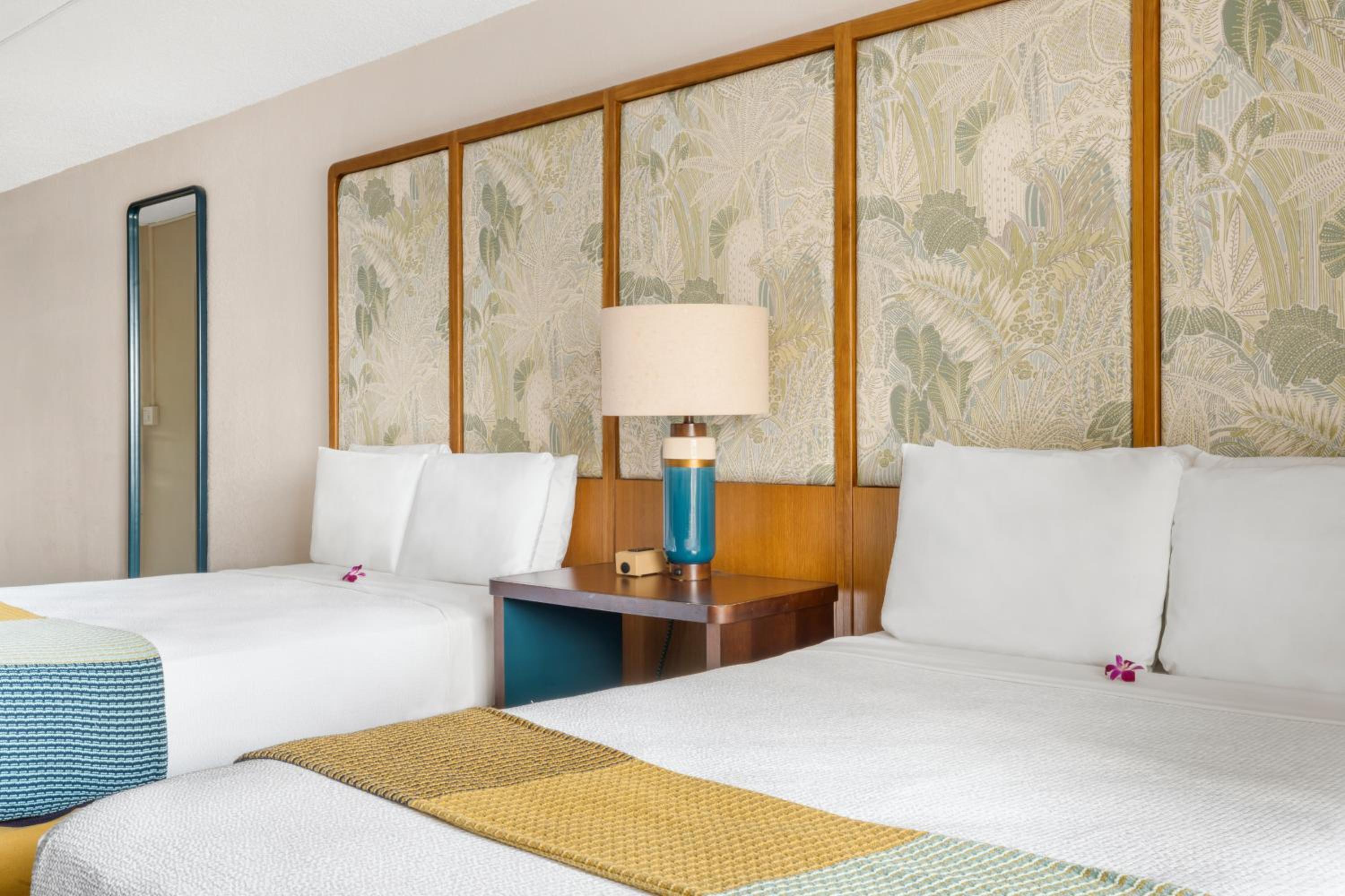 Deluxe Double or Twin Room - Photo 6