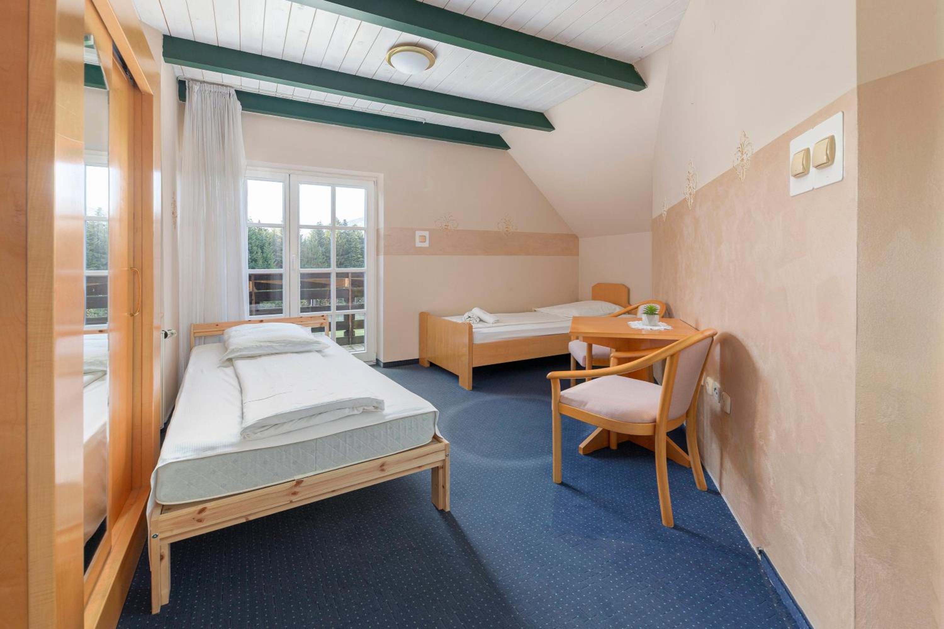 Deluxe Double Room With Balcony photo 1