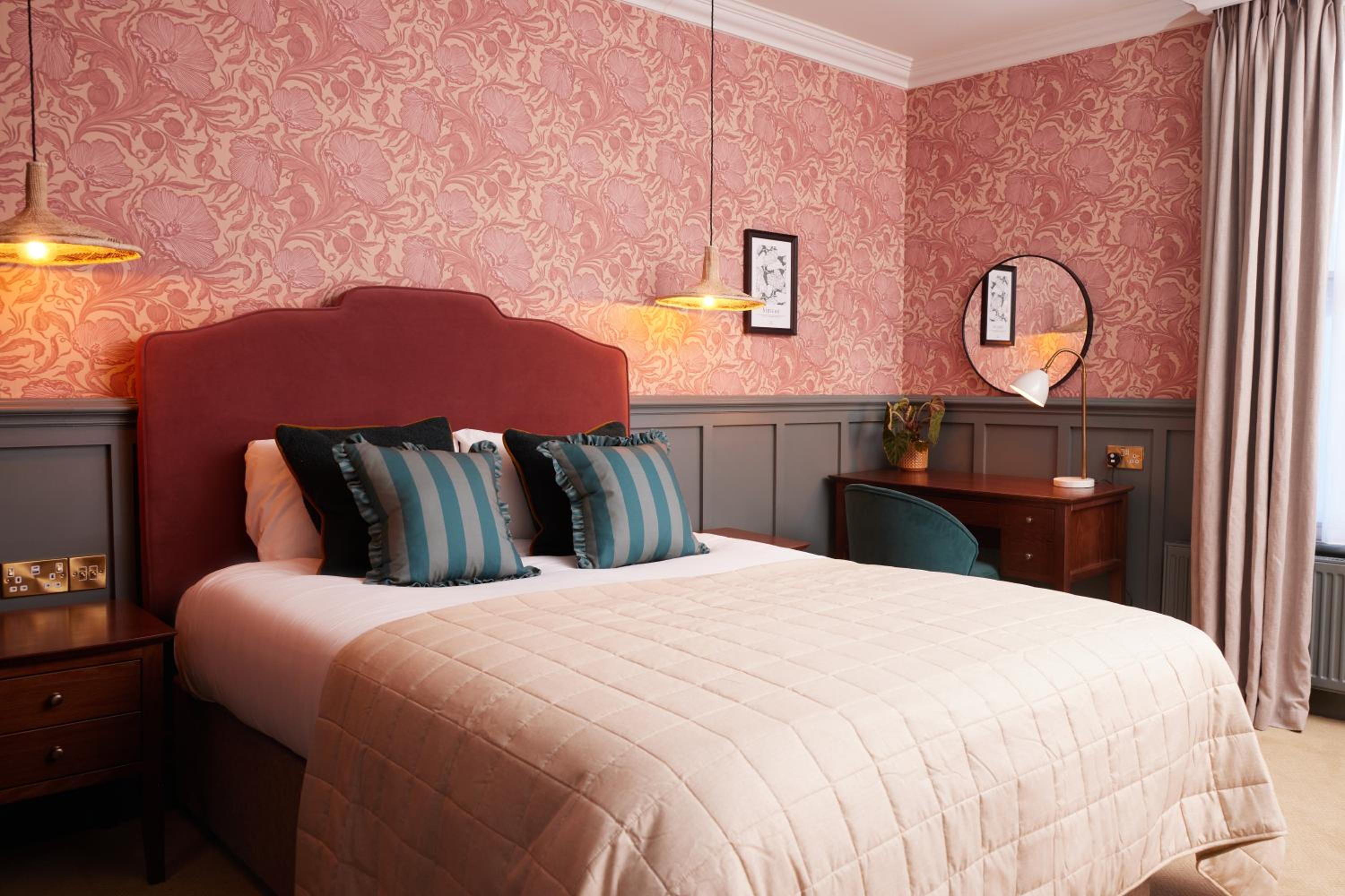 Deluxe Double Room photo 2