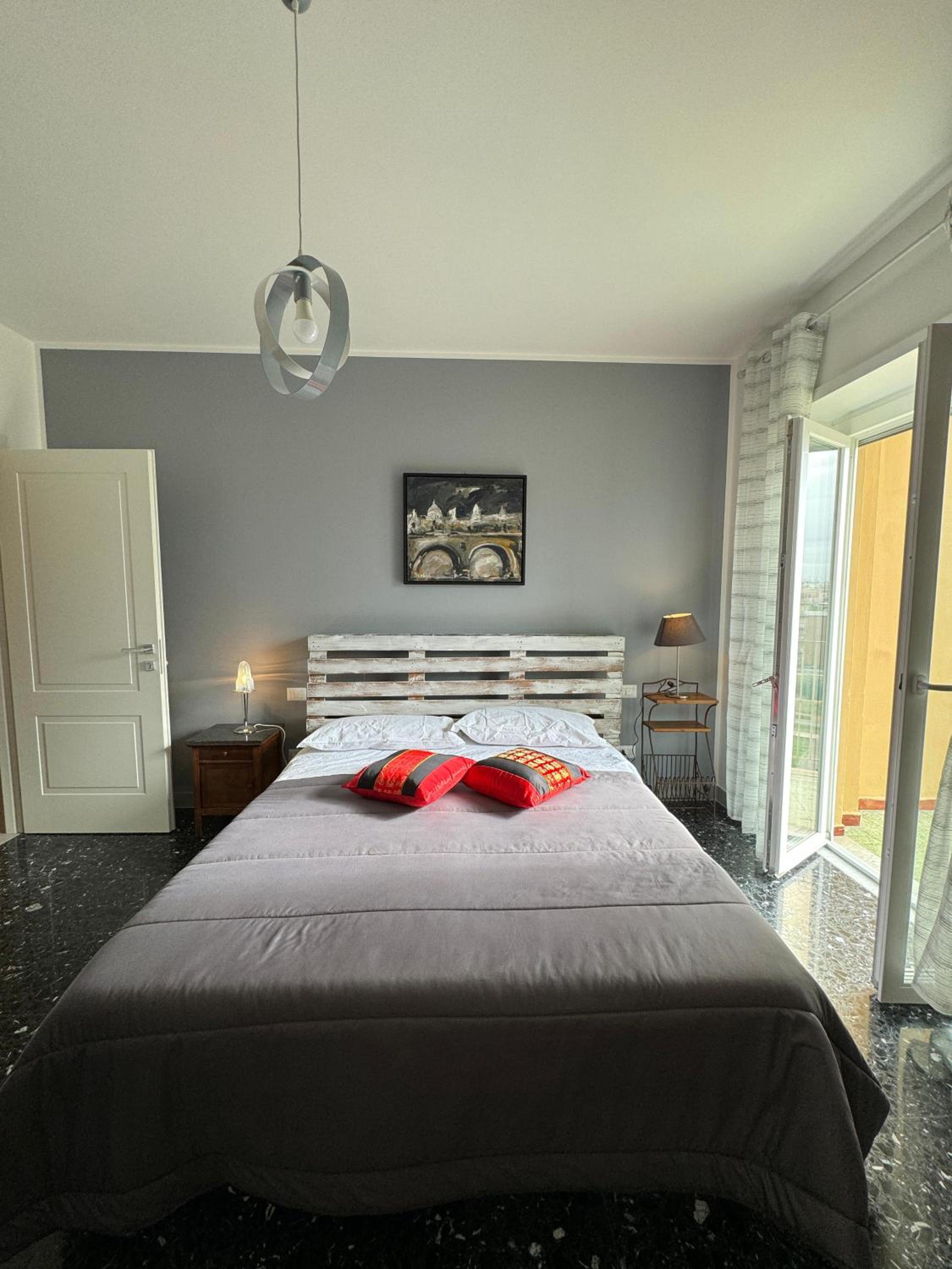 Double Room with Private External Bathroom photo 3