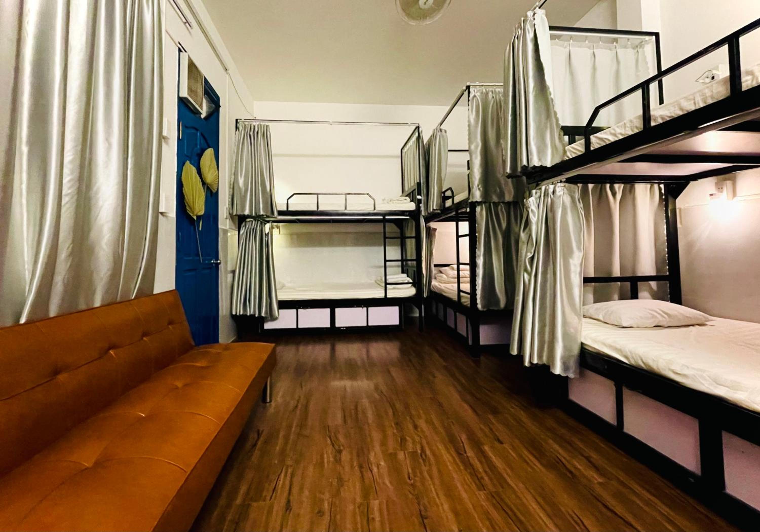 Single Bed in Male Dormitory Room photo 1