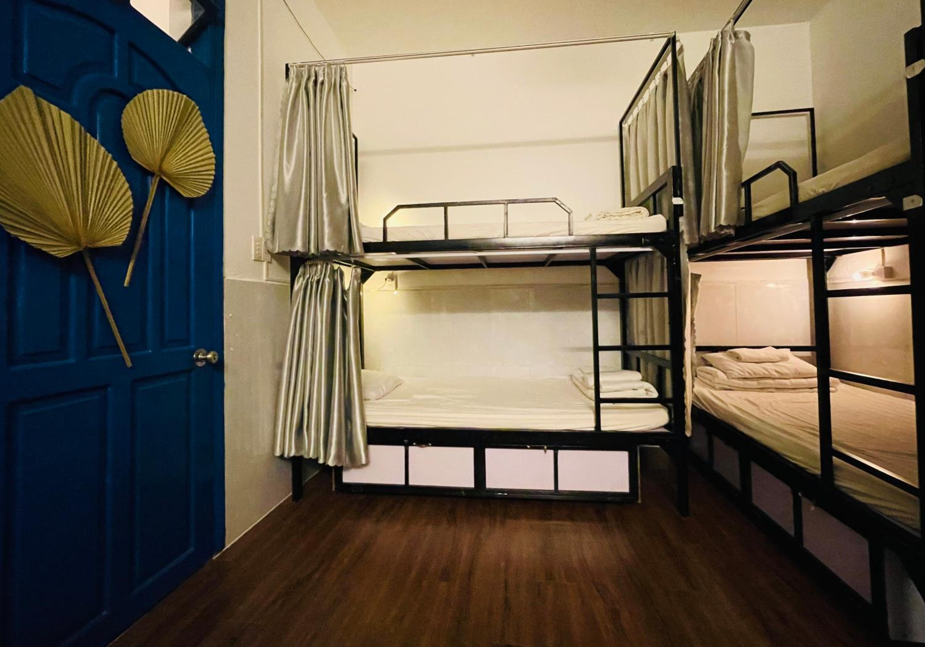 Single Bed in Male Dormitory Room photo 2