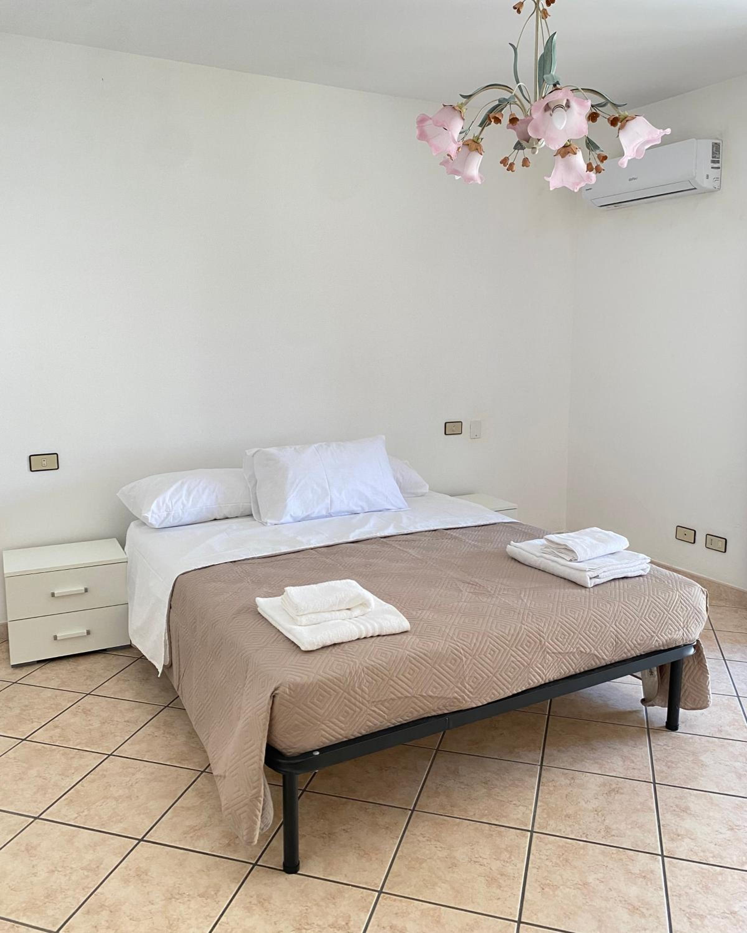 Two-Bedroom House photo 1