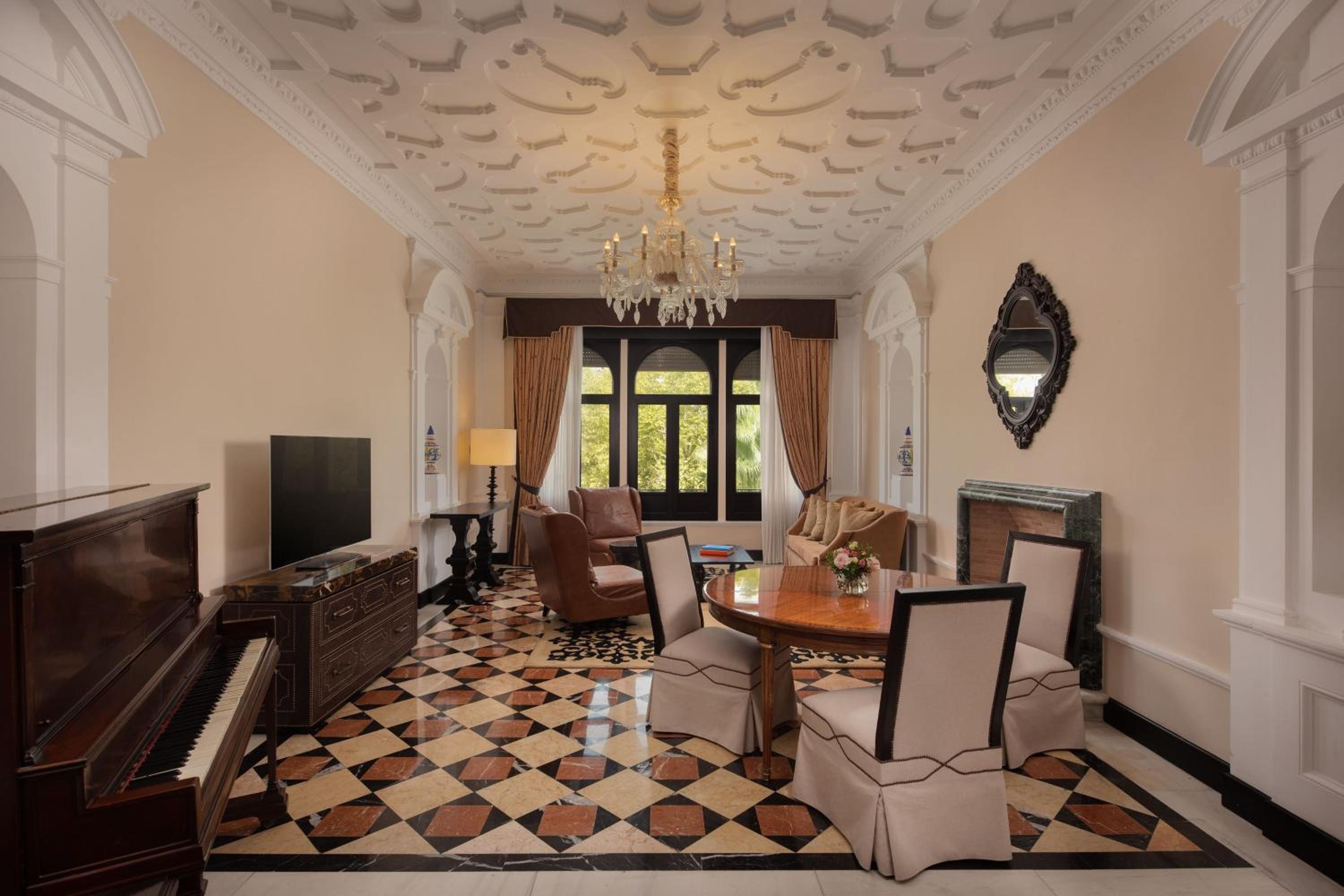 Executive King Suite