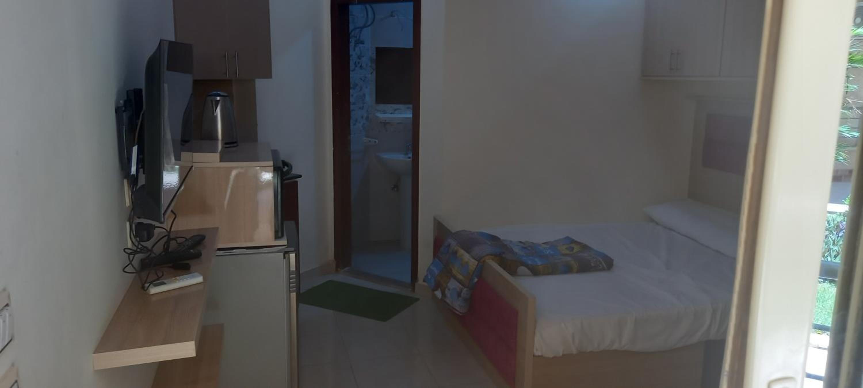 Studio With Terrace