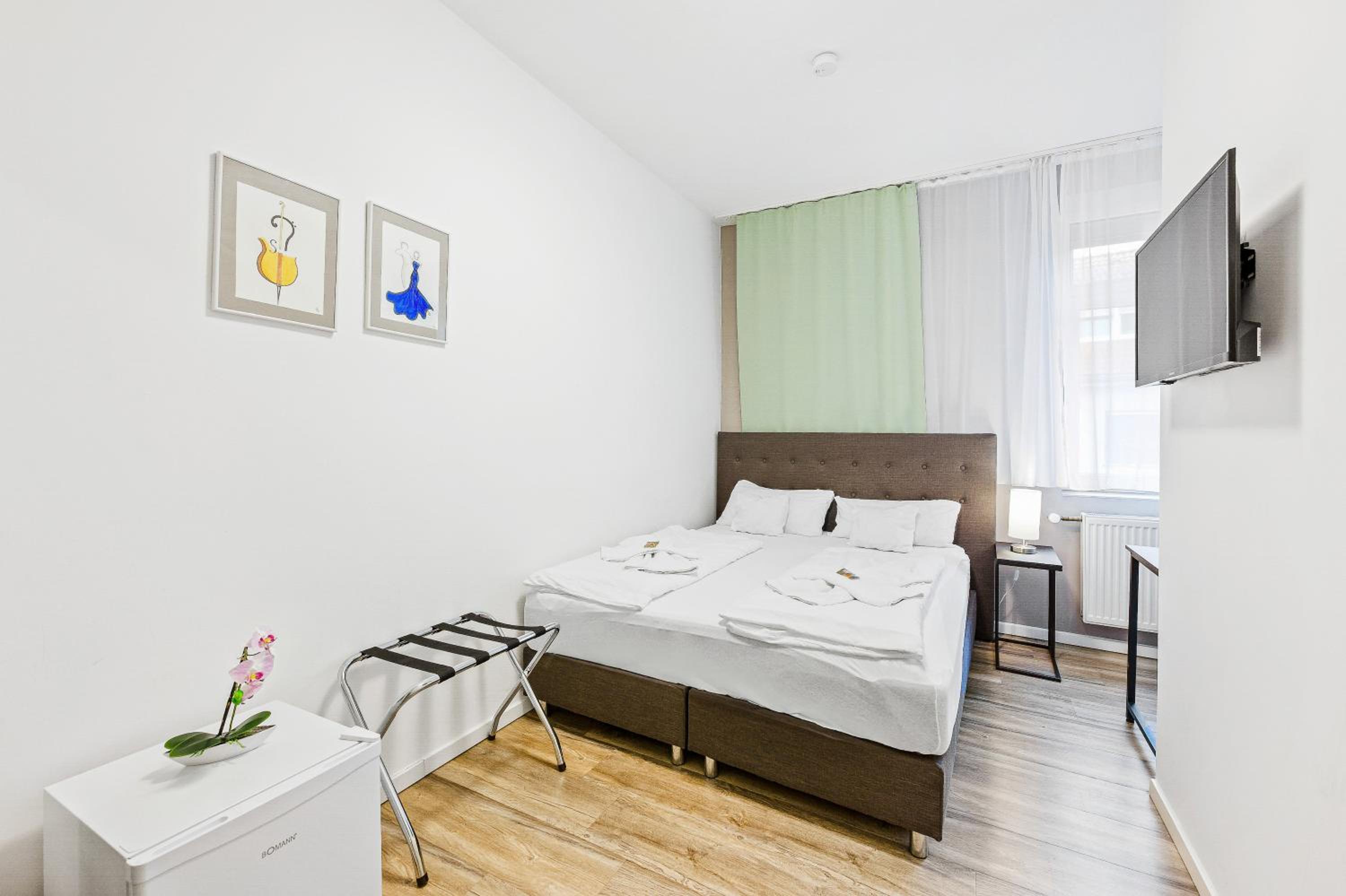 Double Room - Photo 1