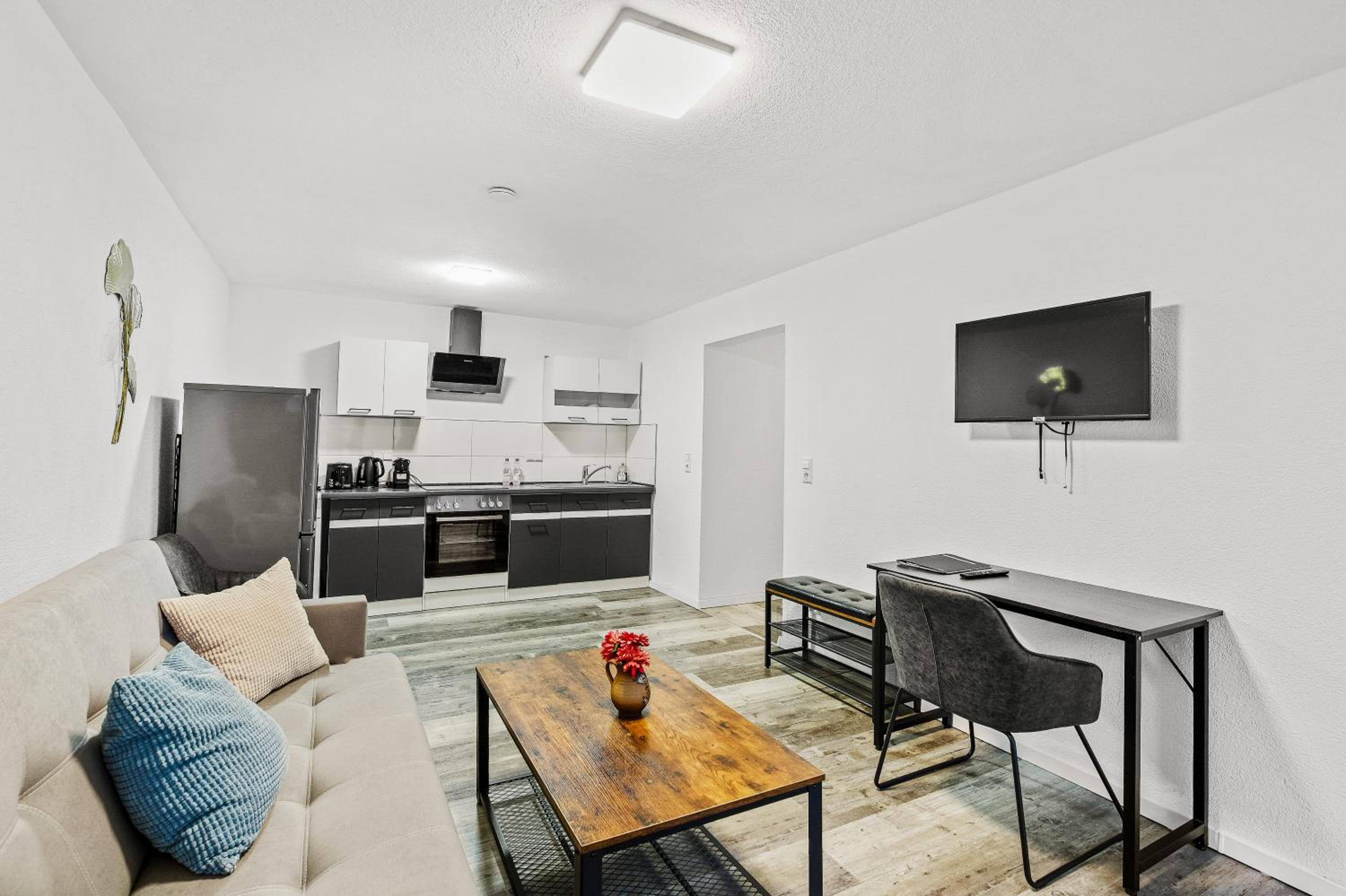 Apartment - Ground Floor - Photo 4