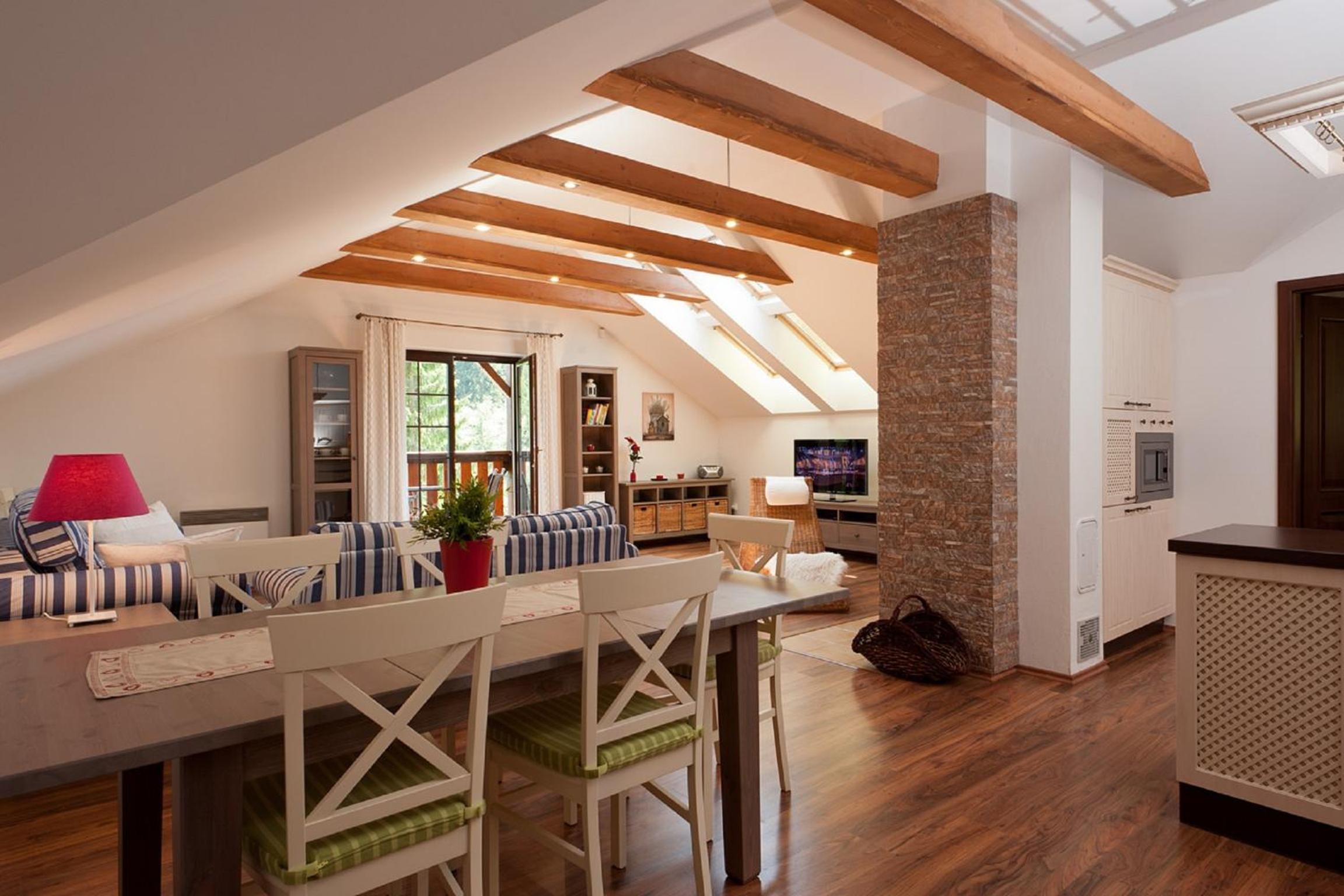 Deluxe Apartment