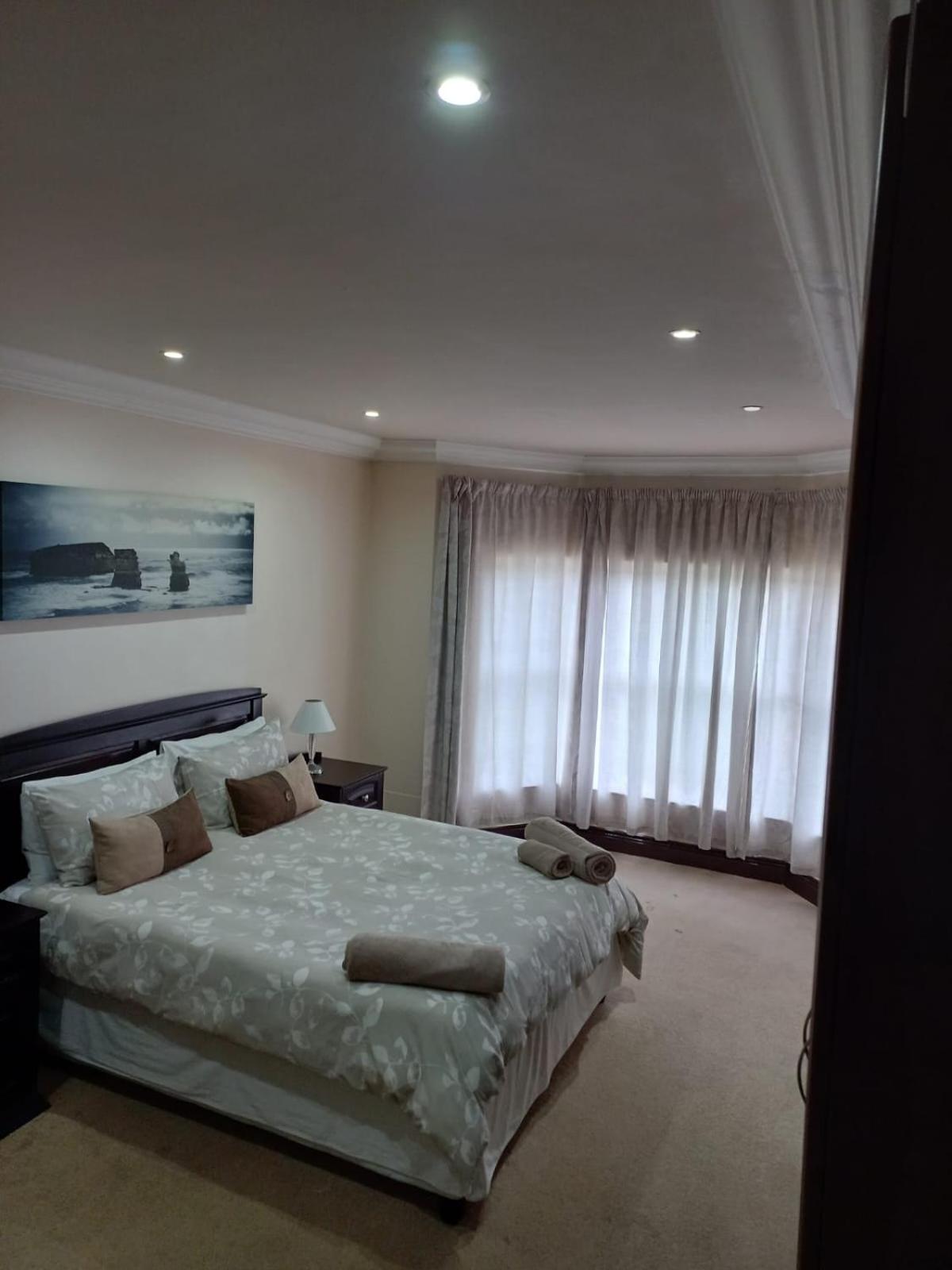 Apartment with Sea View photo 1