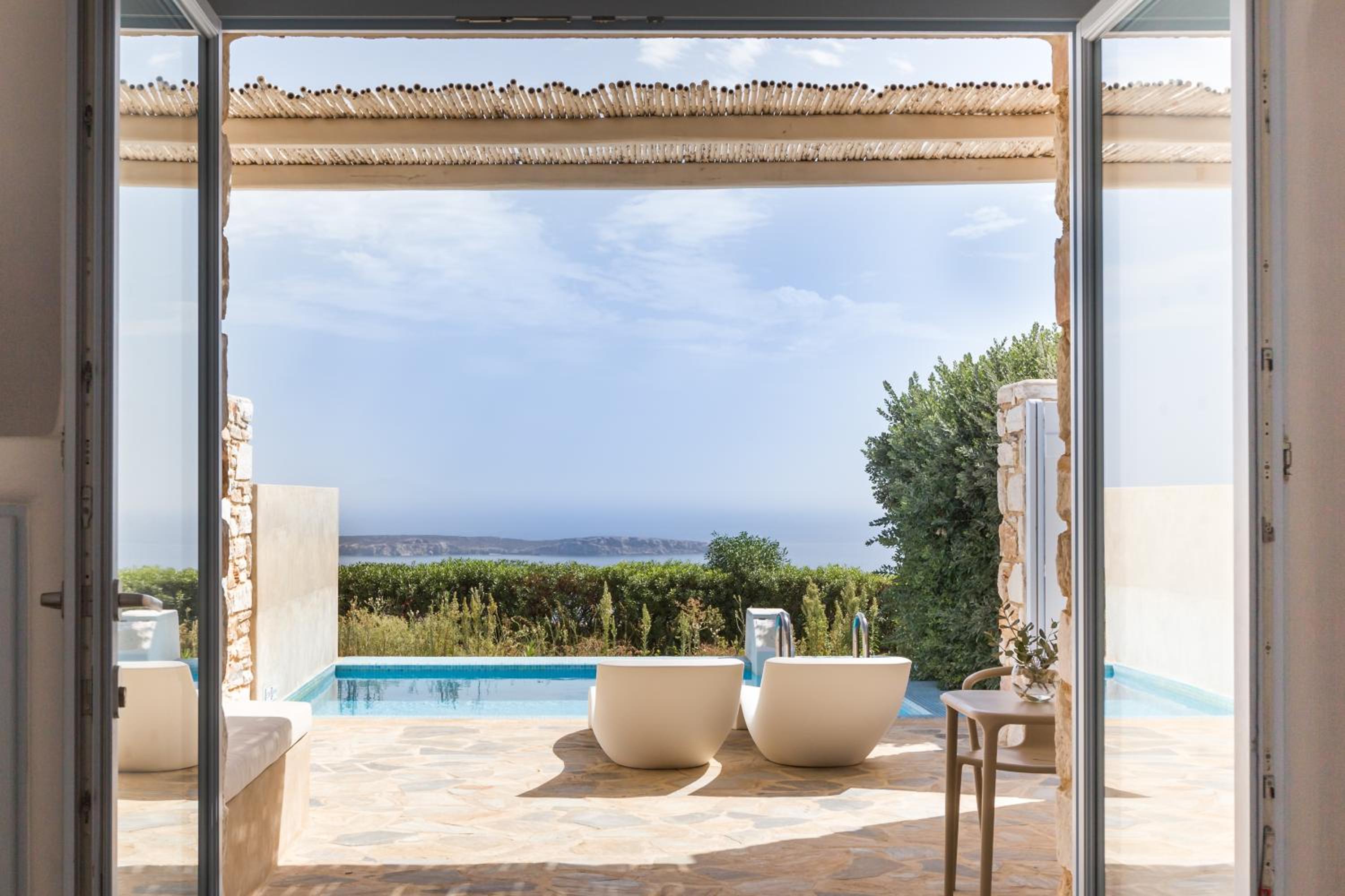 Imperial Suite with Sea View & Private Pool photo 2