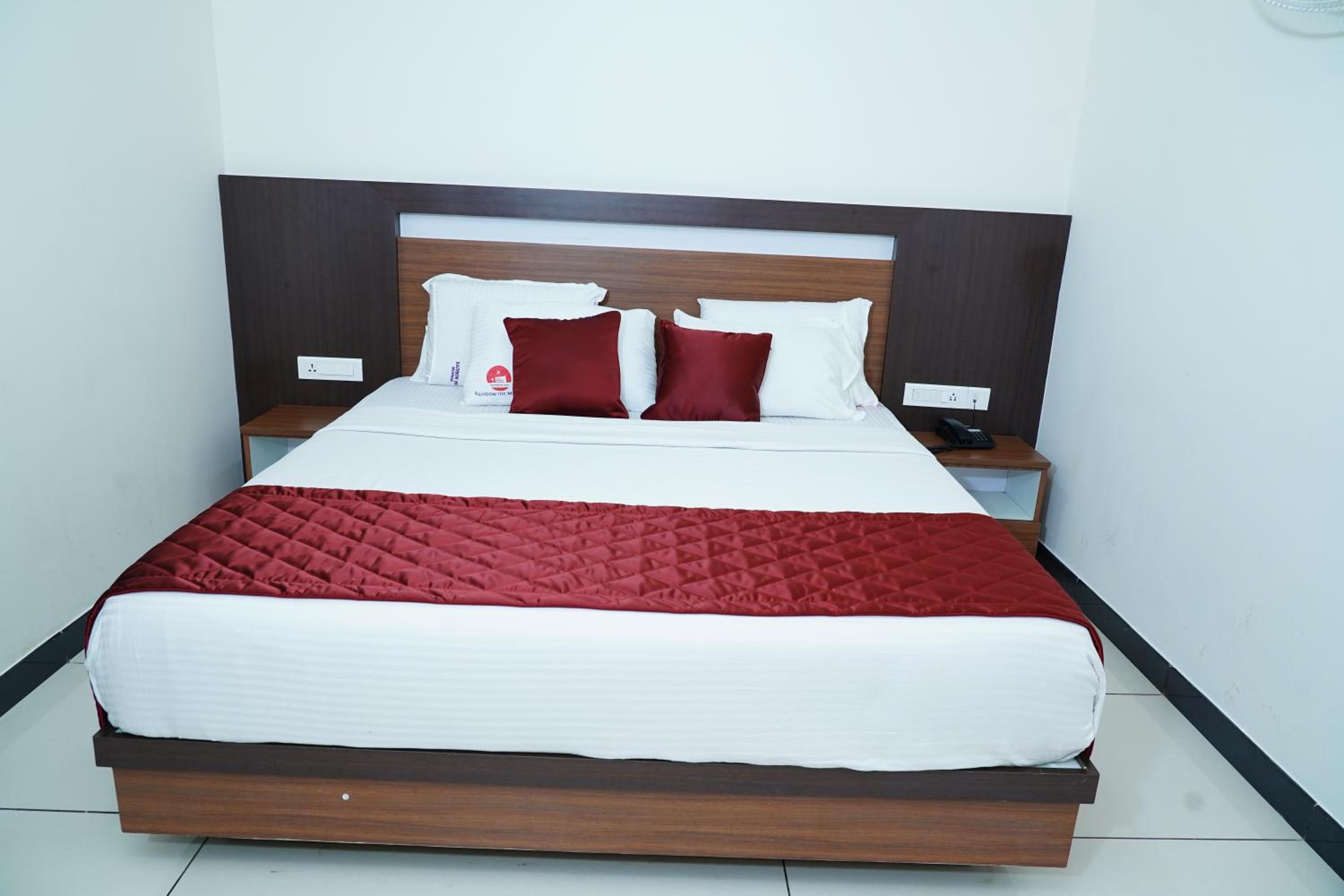 Deluxe Double Room photo 2