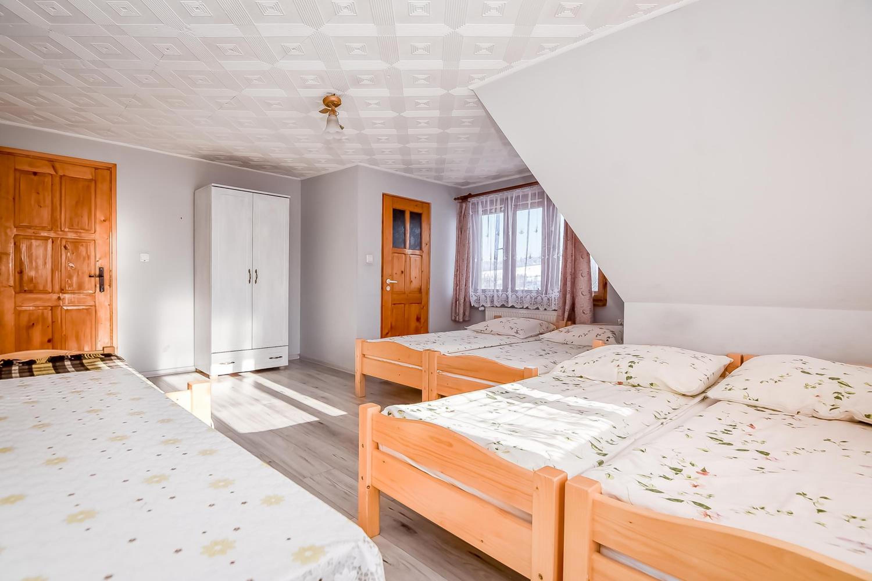 Quadruple Room with Balcony photo 3