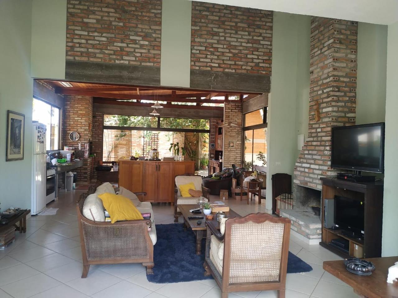 Four-Bedroom House photo 1