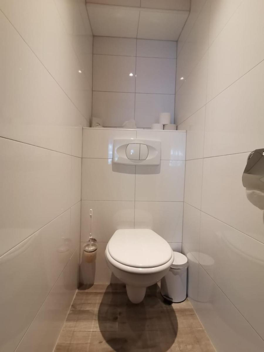 Deluxe Double Room with Extra Bed photo 3