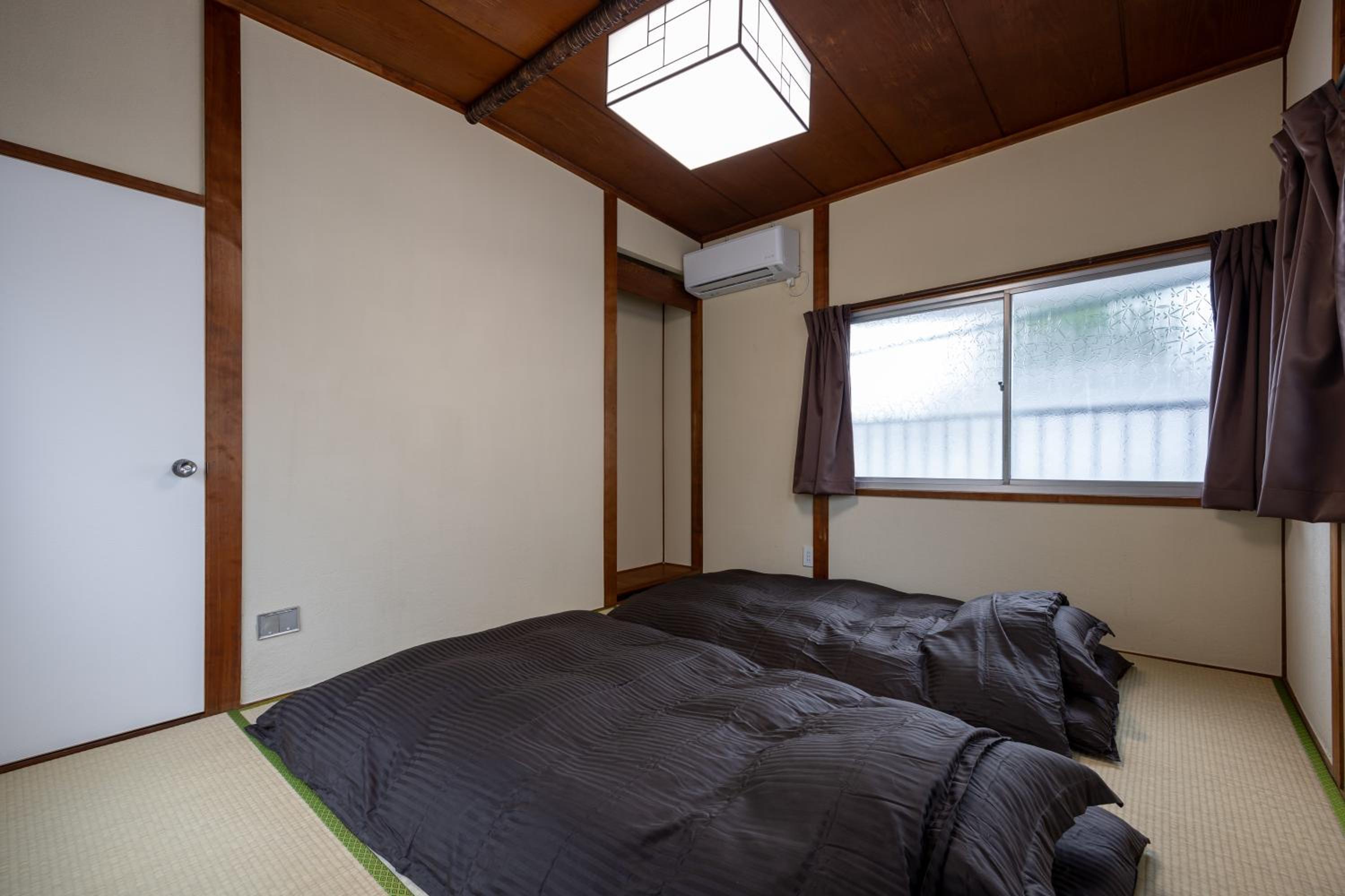 Family Room - Photo 7