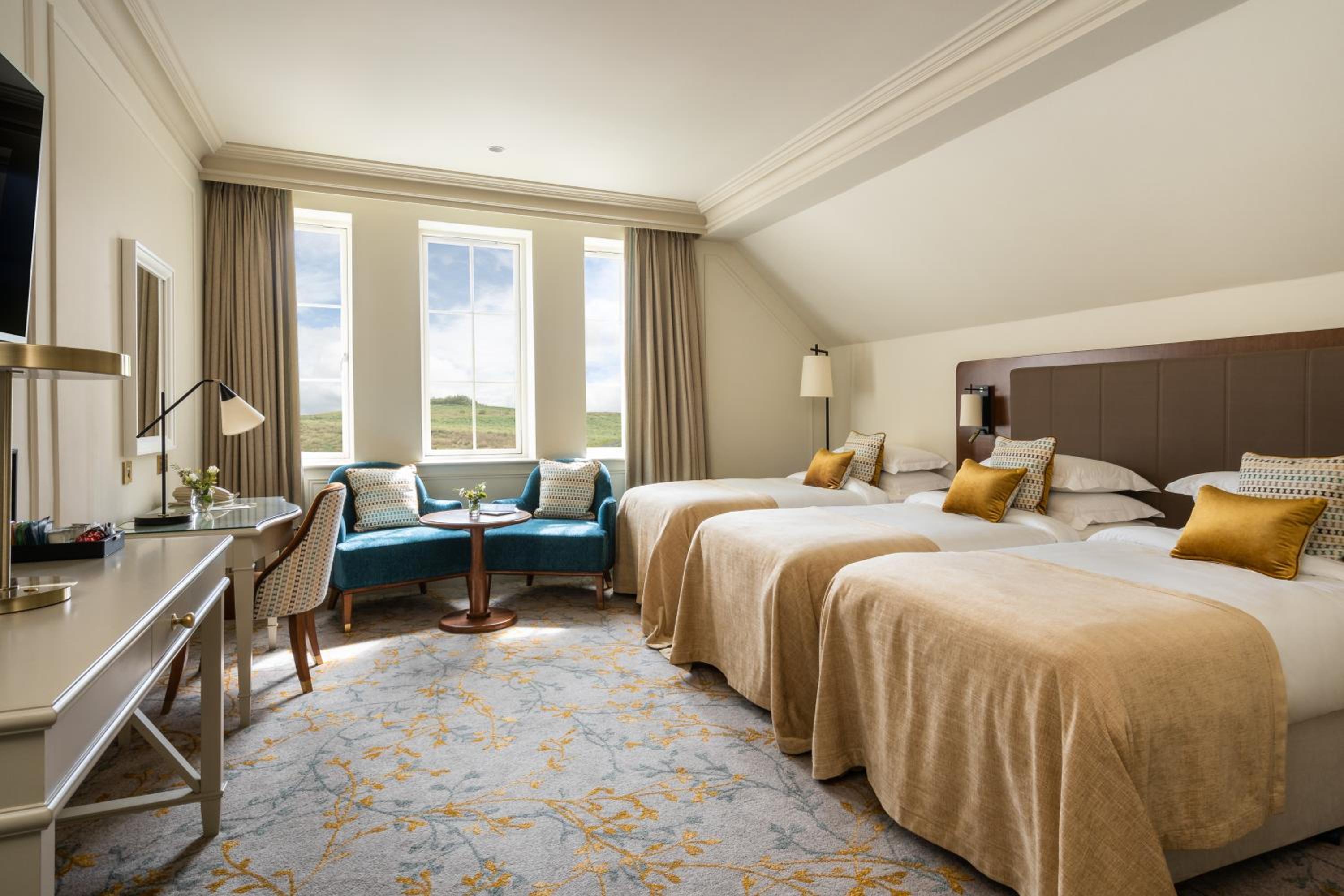 Traditional Double or Twin Room - Photo 9
