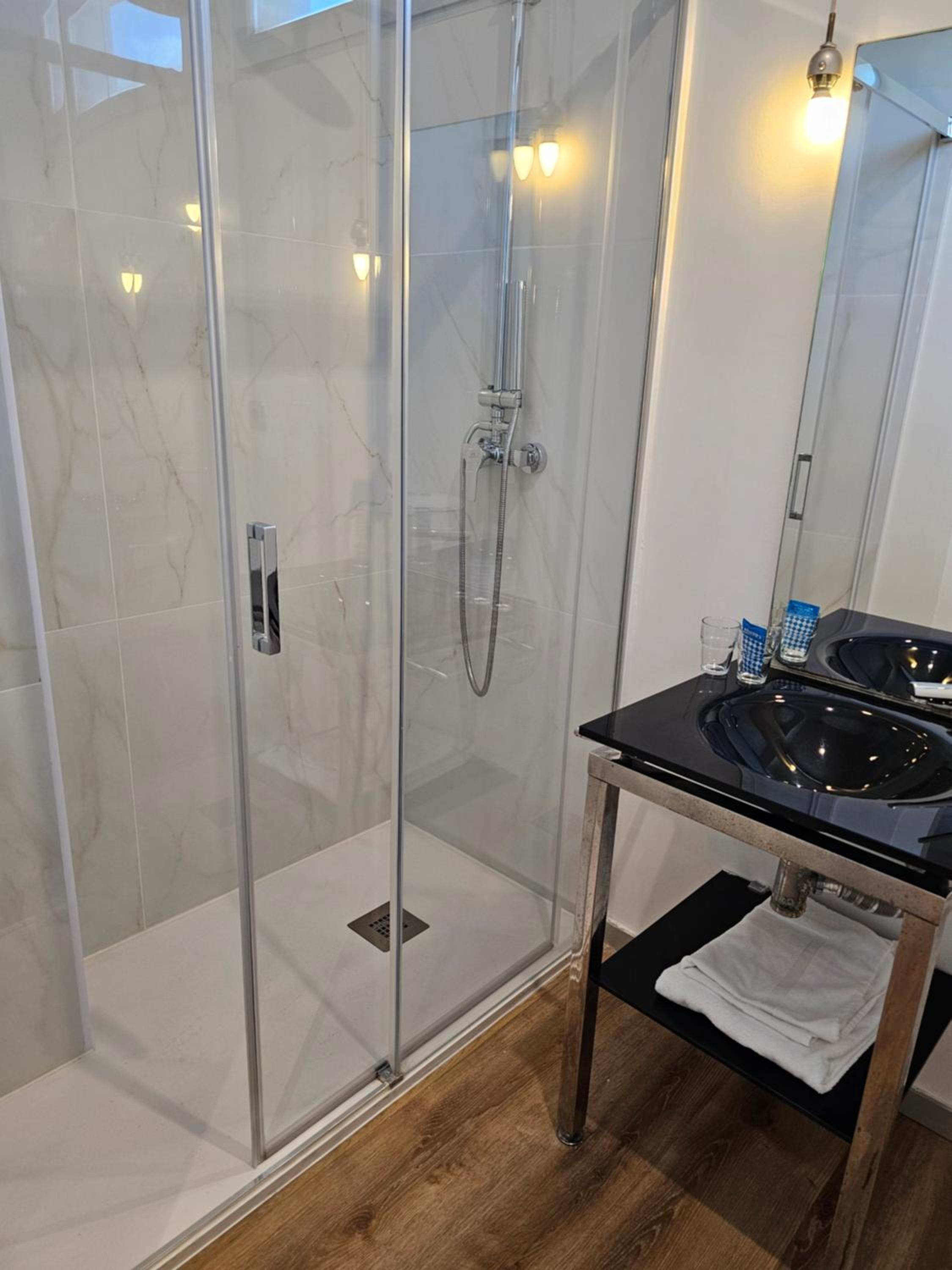 Business Double Room photo 3