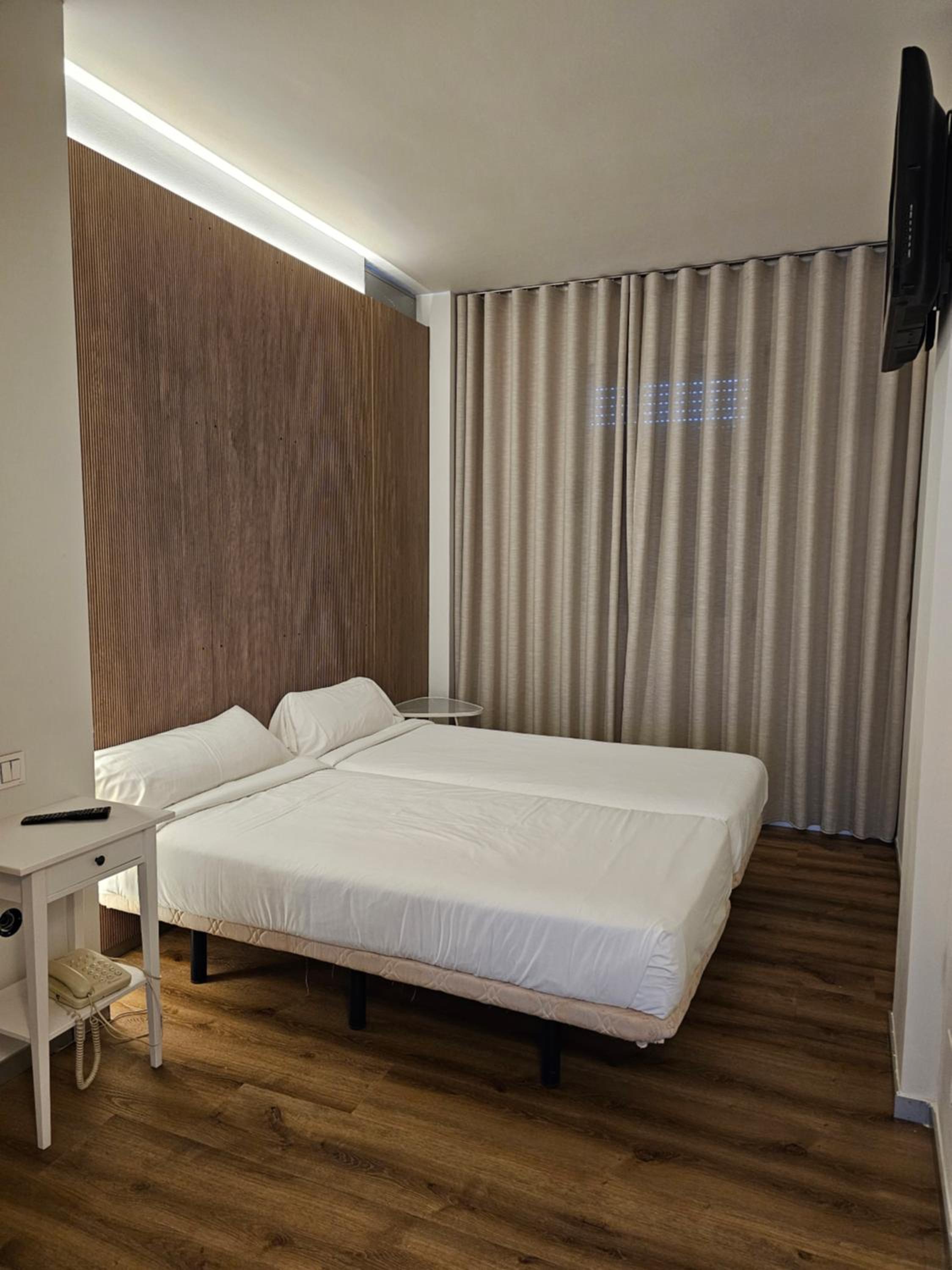 Business Double Room photo 2