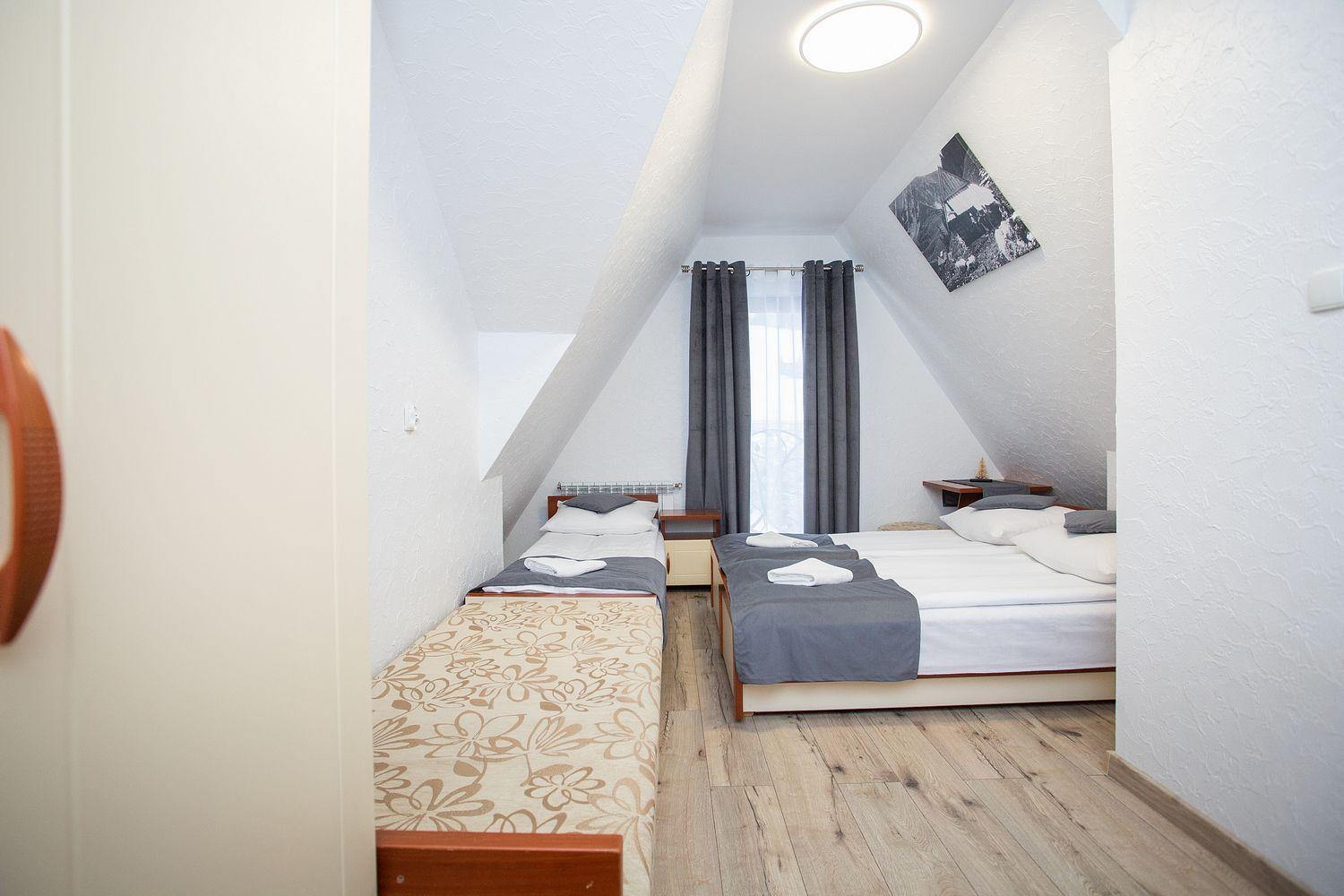 Triple Room with Balcony photo 1