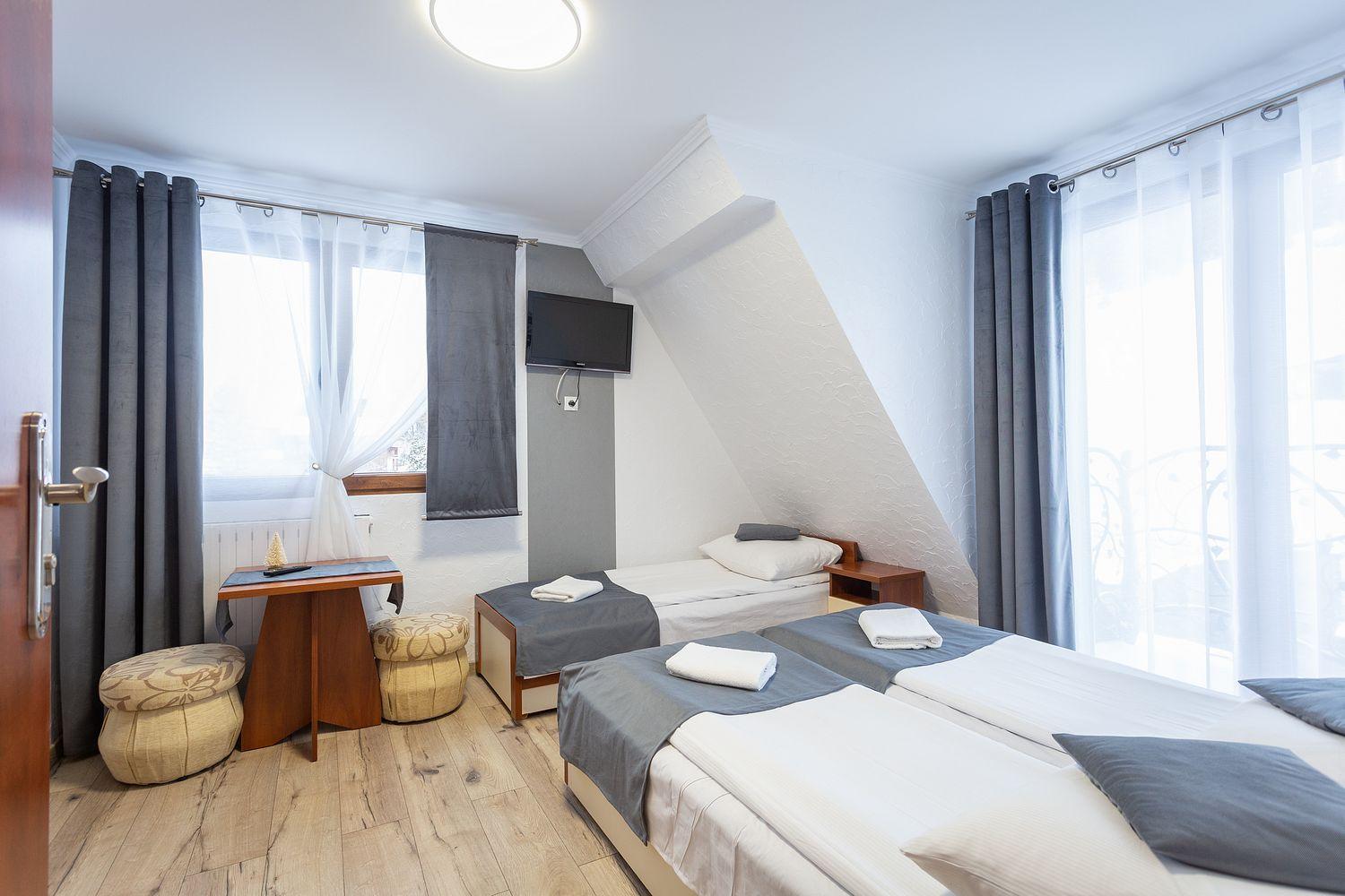 Double Room with Mountain View photo 2