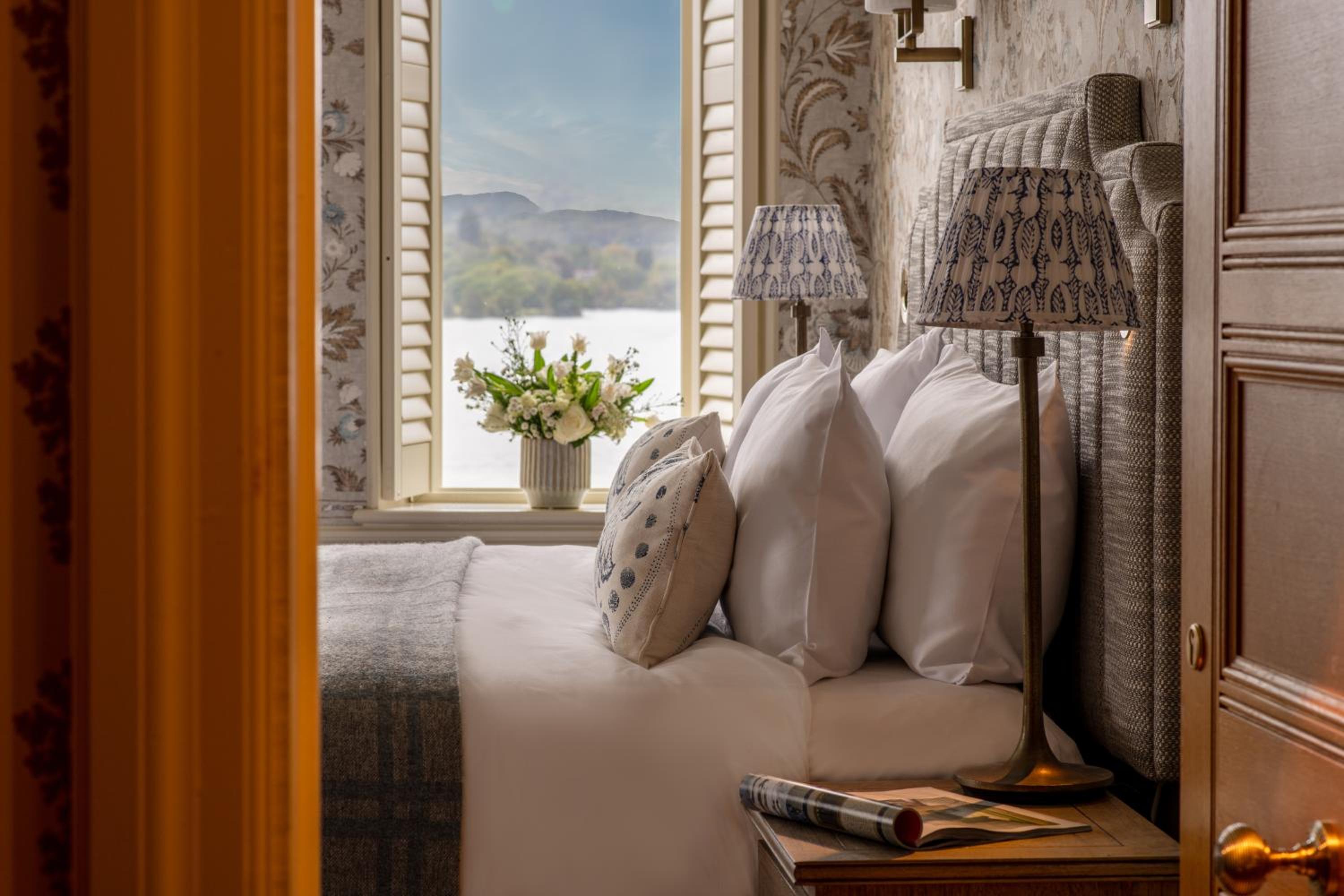 Windermere Feature photo 1