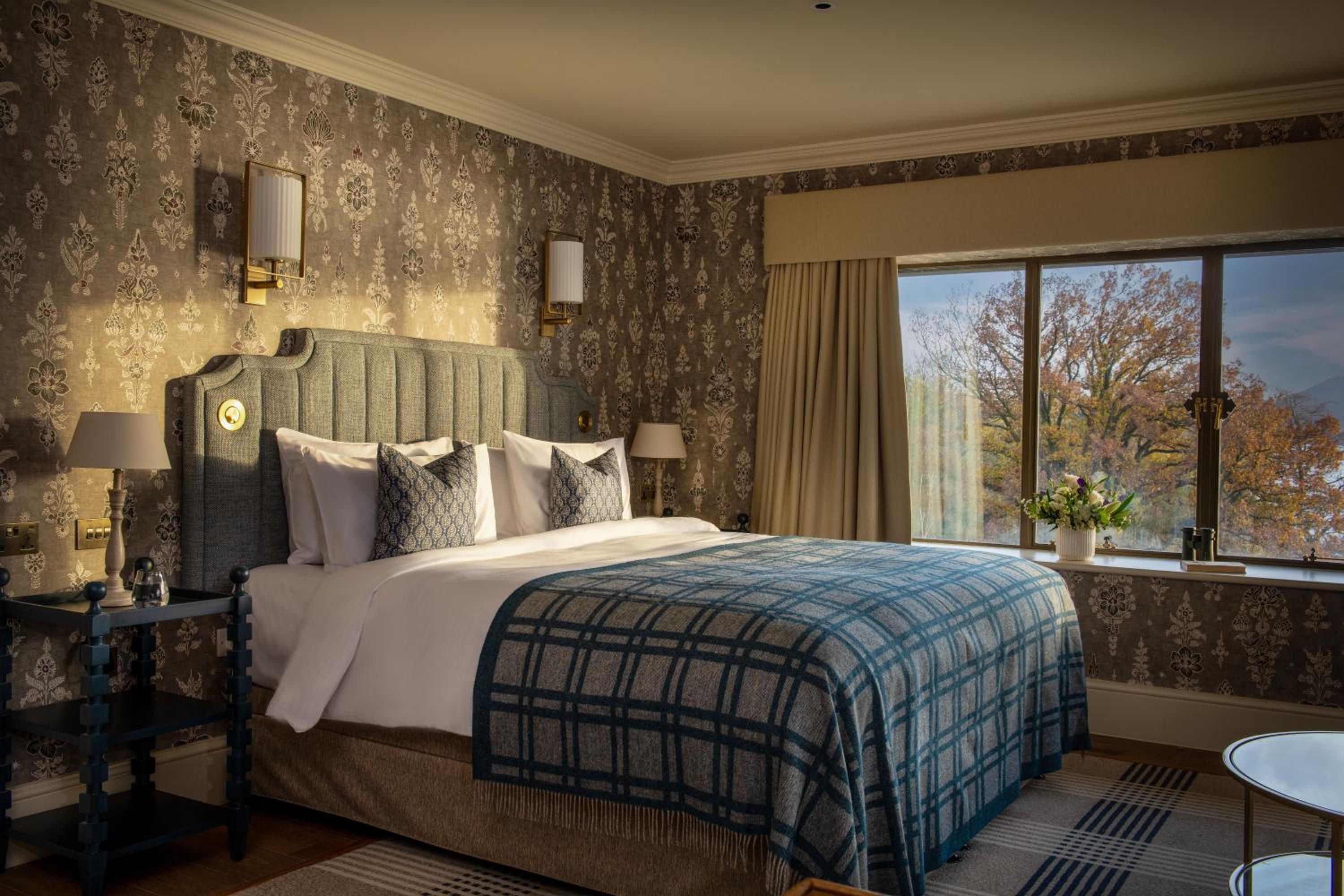 Windermere Feature photo 2
