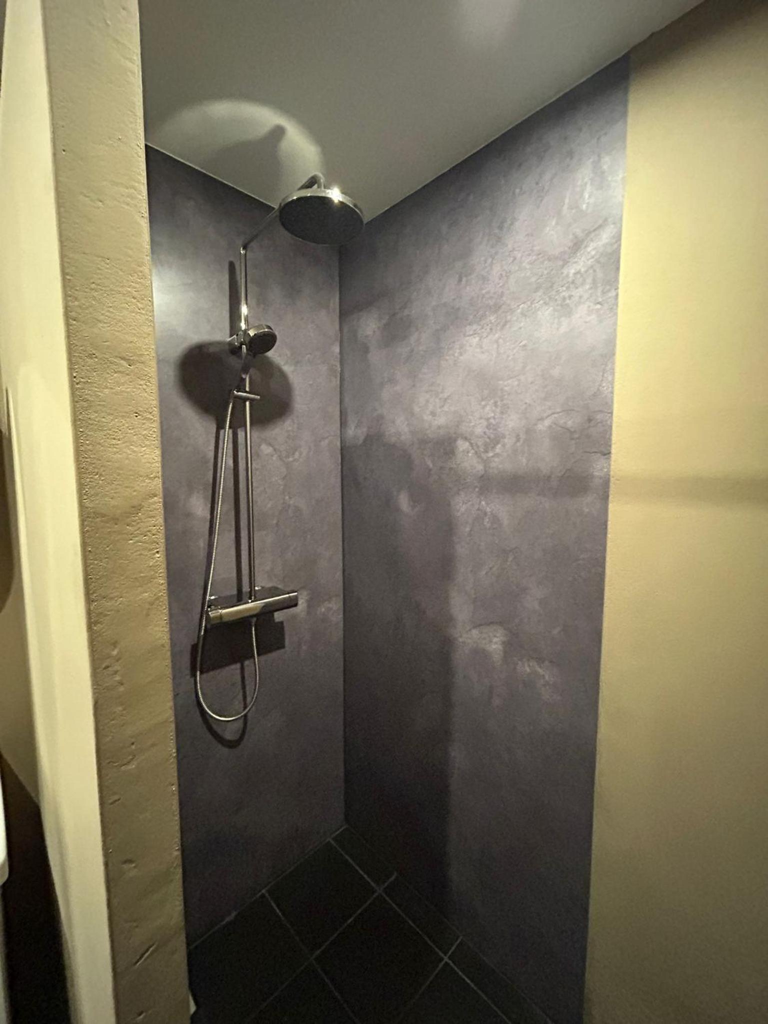 Large Double or Twin Room photo 2